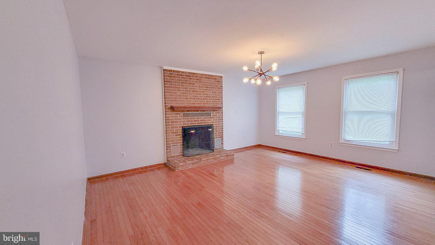 HOME ACRES - Residential Lease