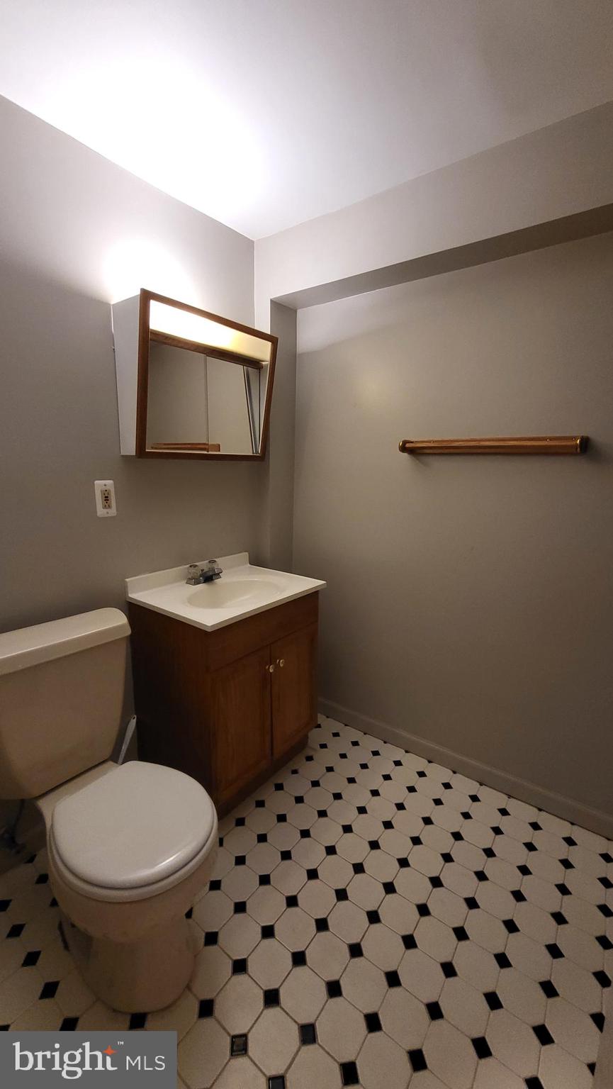 HOME ACRES - Residential Lease