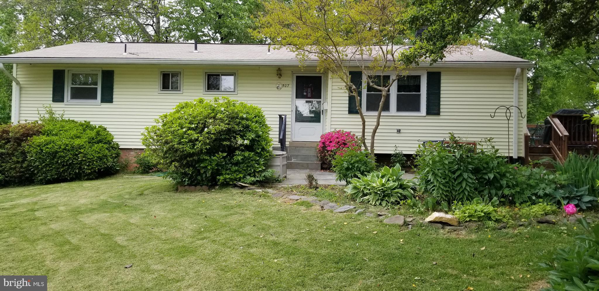 VIENNA WOODS - Residential