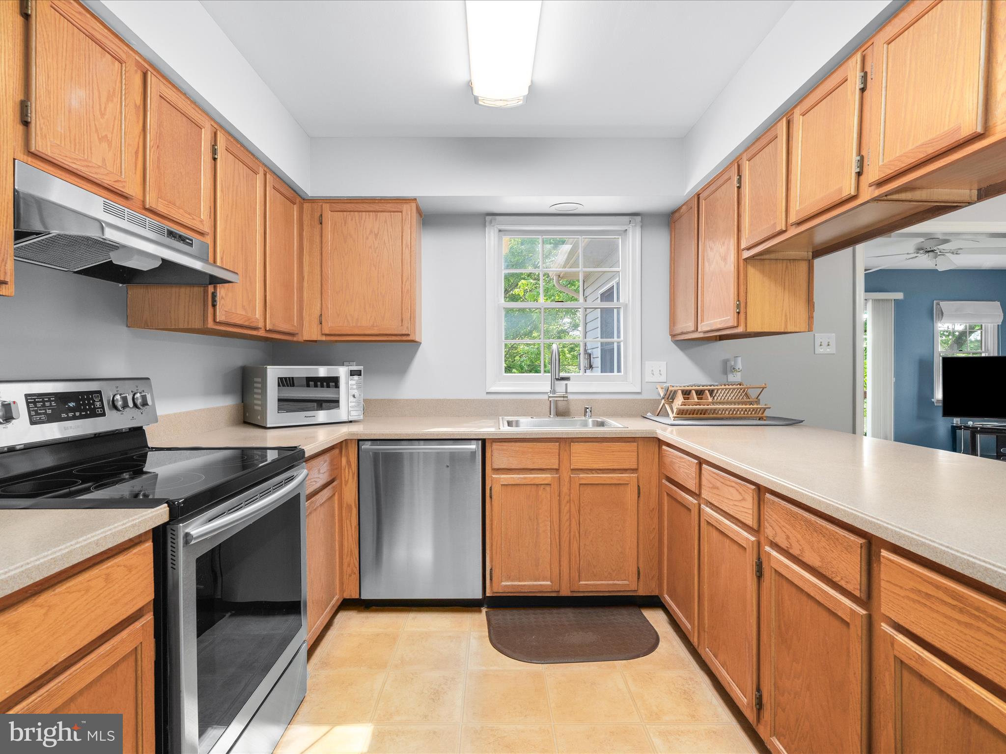 CREST MANOR ESTATES - Residential