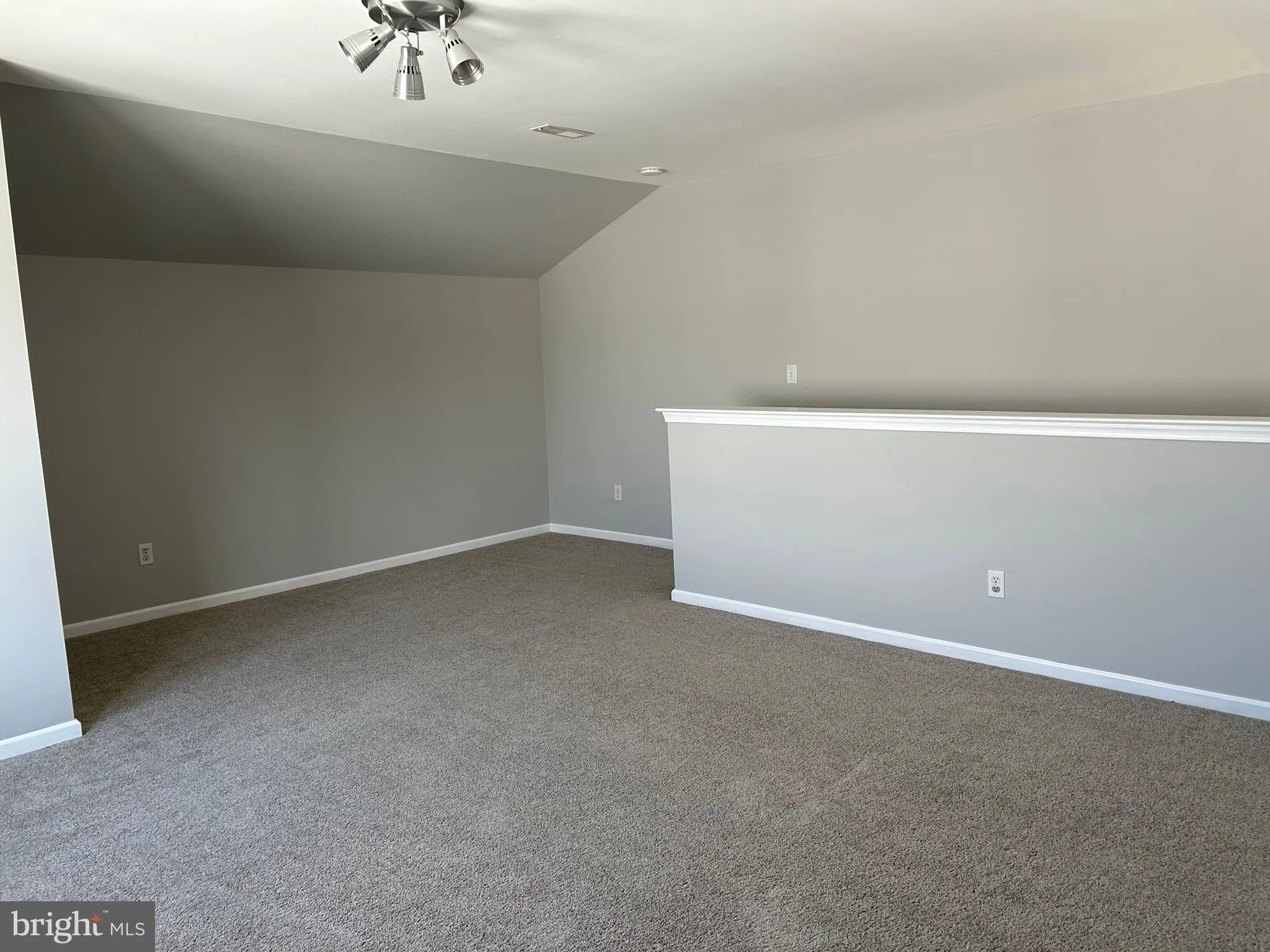 Philadelphia, Pennsylvania 19128, United States, 3 Bedrooms Bedrooms, ,4 BathroomsBathrooms,Residential,Pending,45639