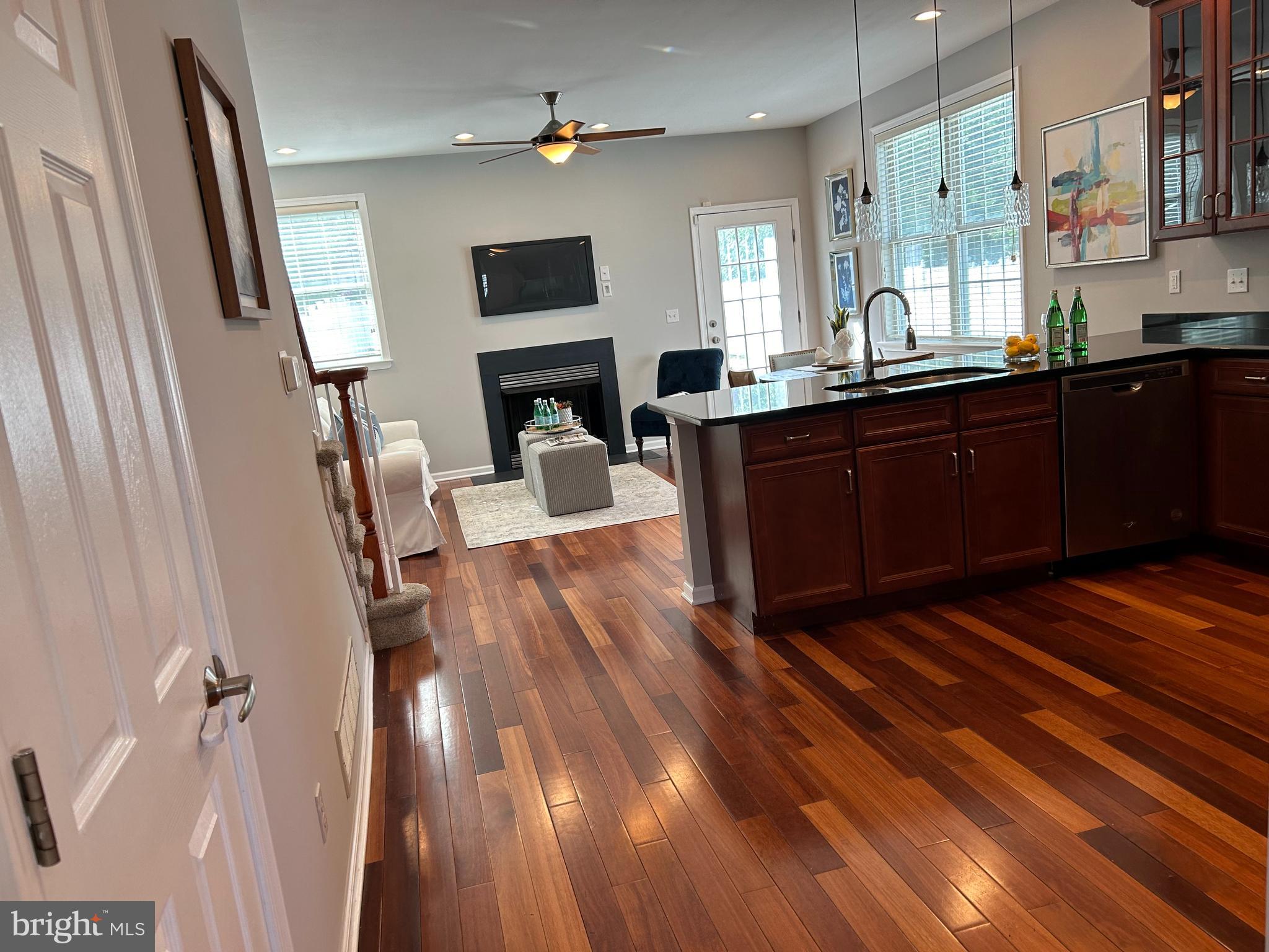 MANAYUNK - Residential