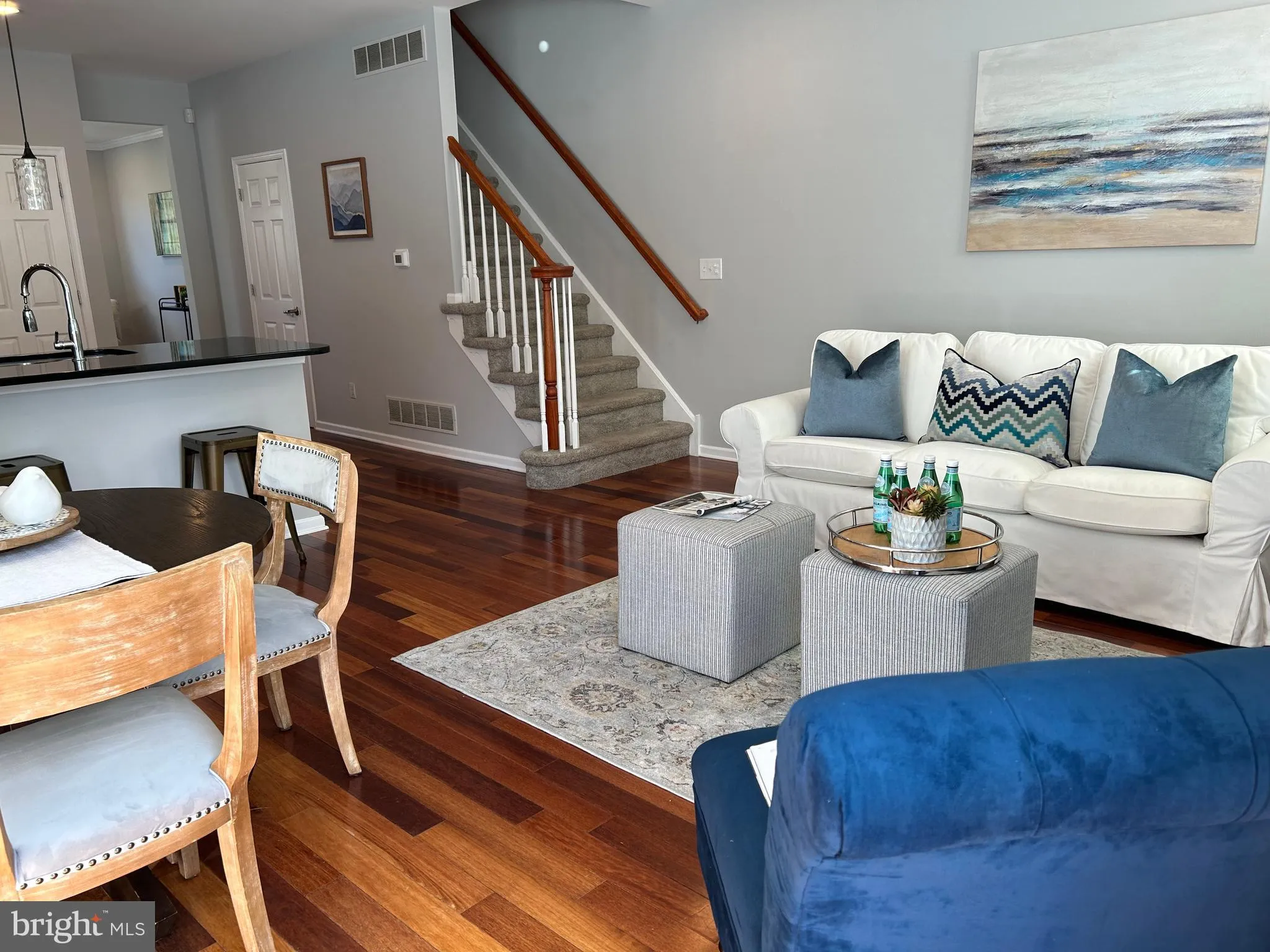 Philadelphia, Pennsylvania 19128, United States, 3 Bedrooms Bedrooms, ,4 BathroomsBathrooms,Residential,Pending,45639