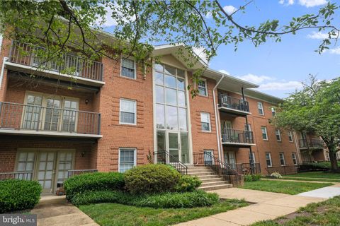 3336 SPRING LANE A-32 FALLS CHURCH VA 22041