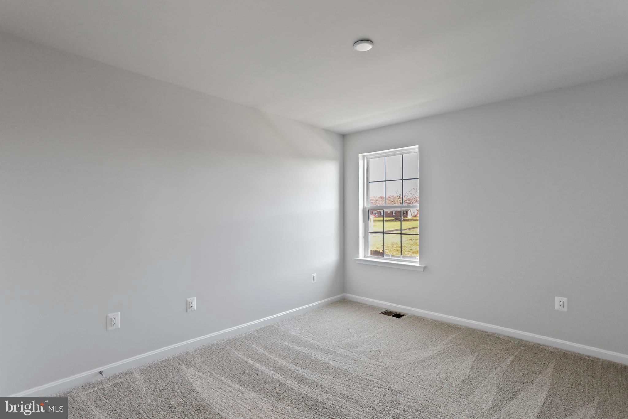 ELMWOOD FARM - Residential