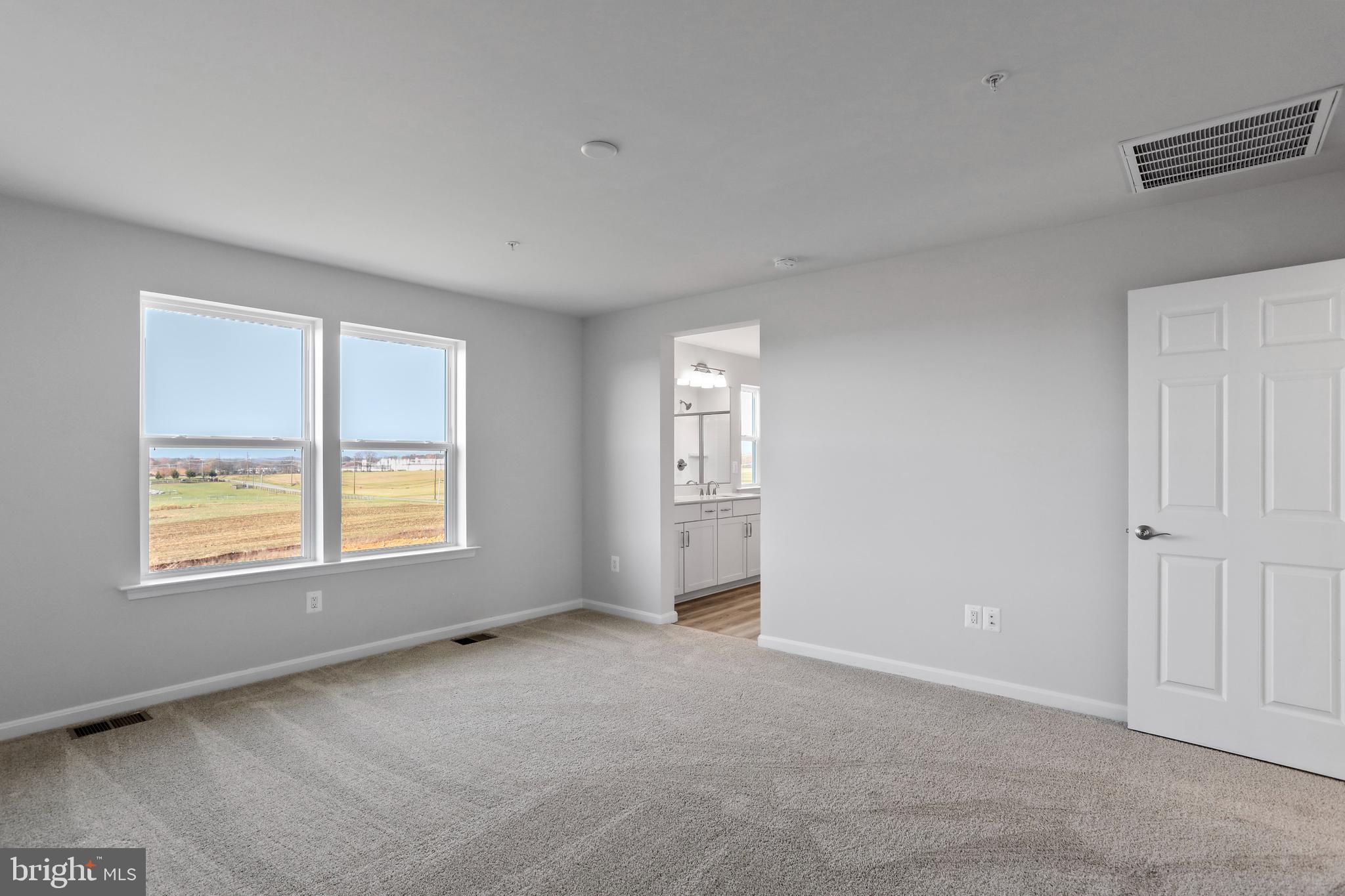 ELMWOOD FARM - Residential