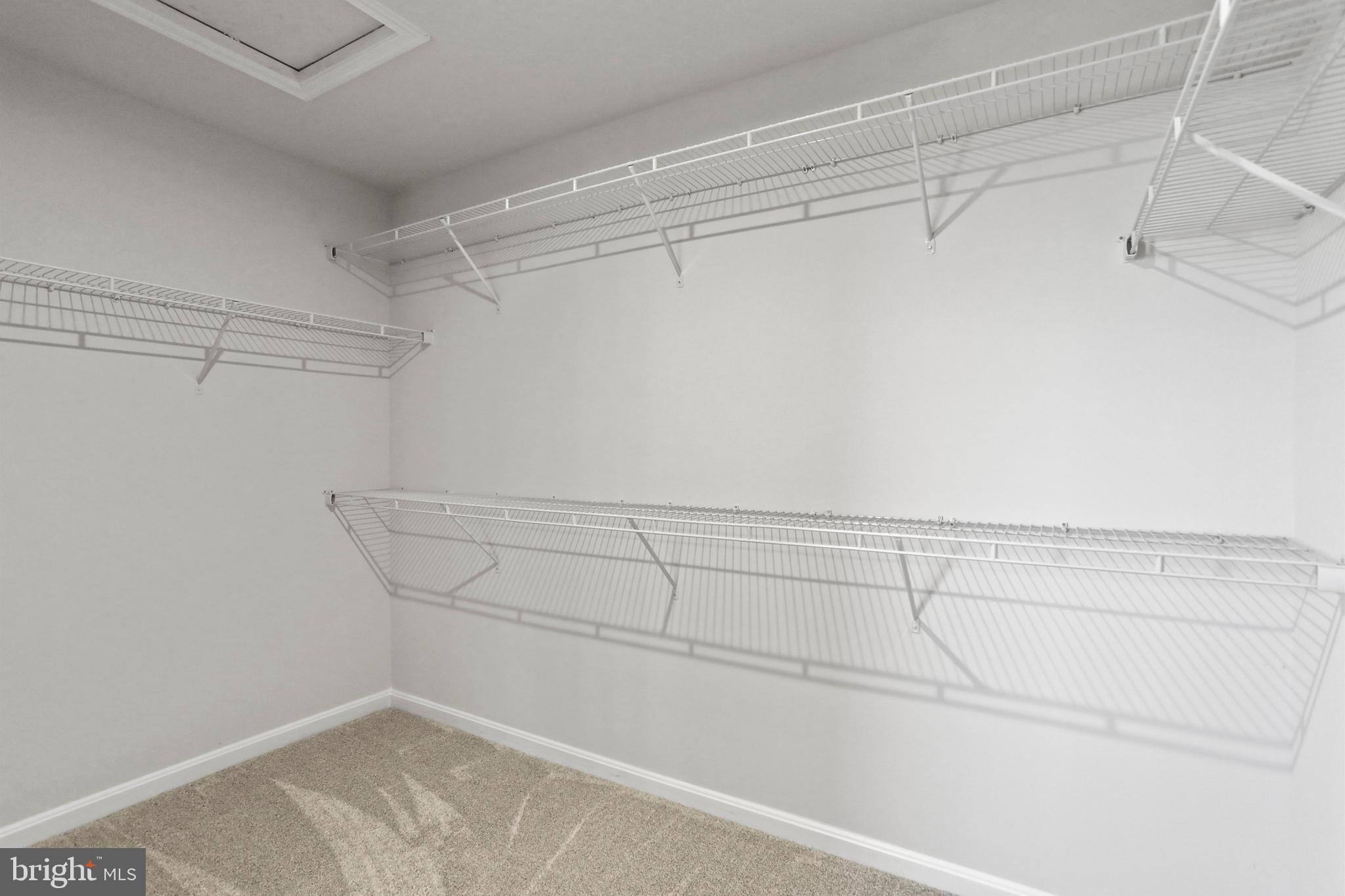 ELMWOOD FARM - Residential