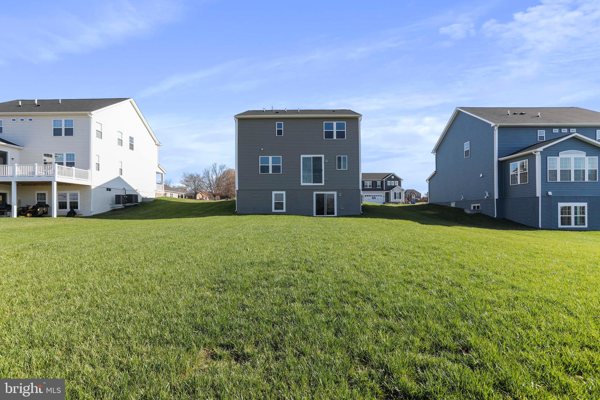 ELMWOOD FARM - Residential