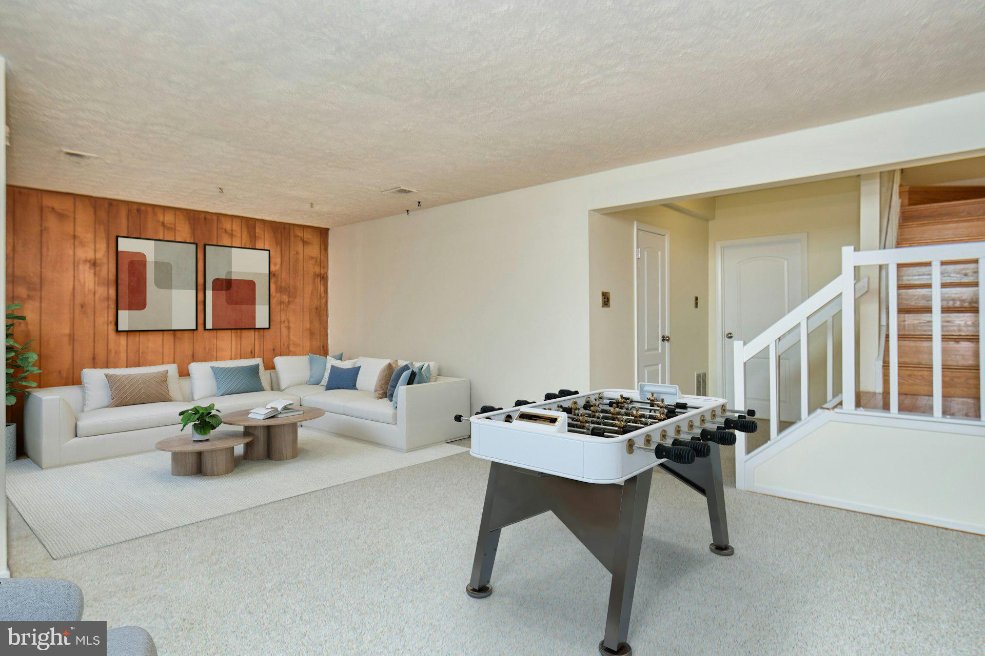 NEWINGTON STATION - Residential