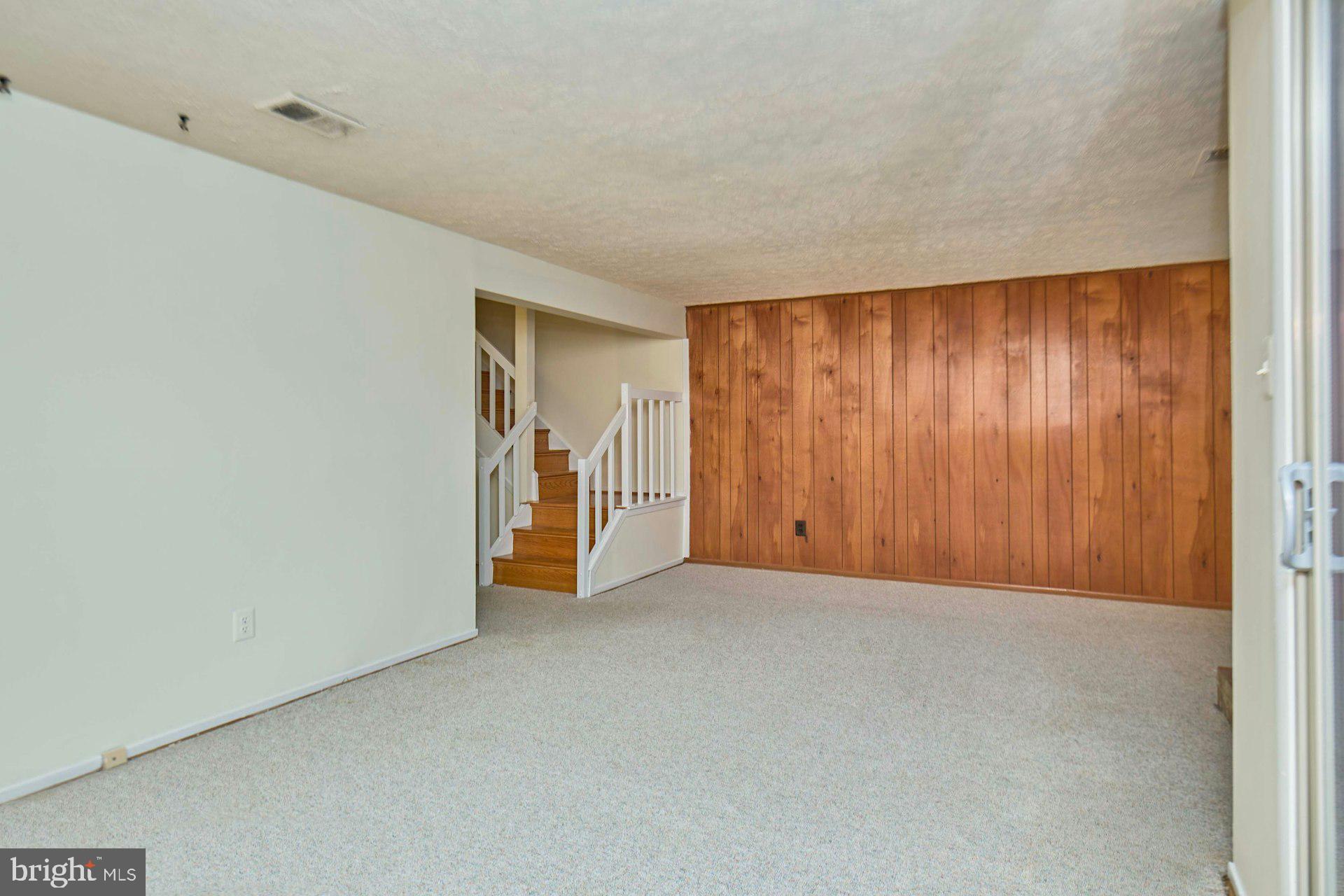 NEWINGTON STATION - Residential