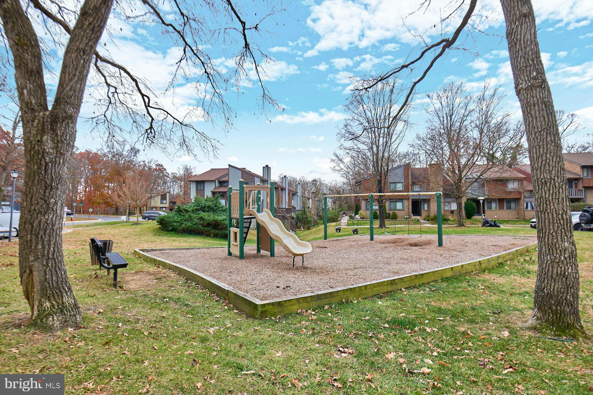 NEWINGTON STATION - Residential