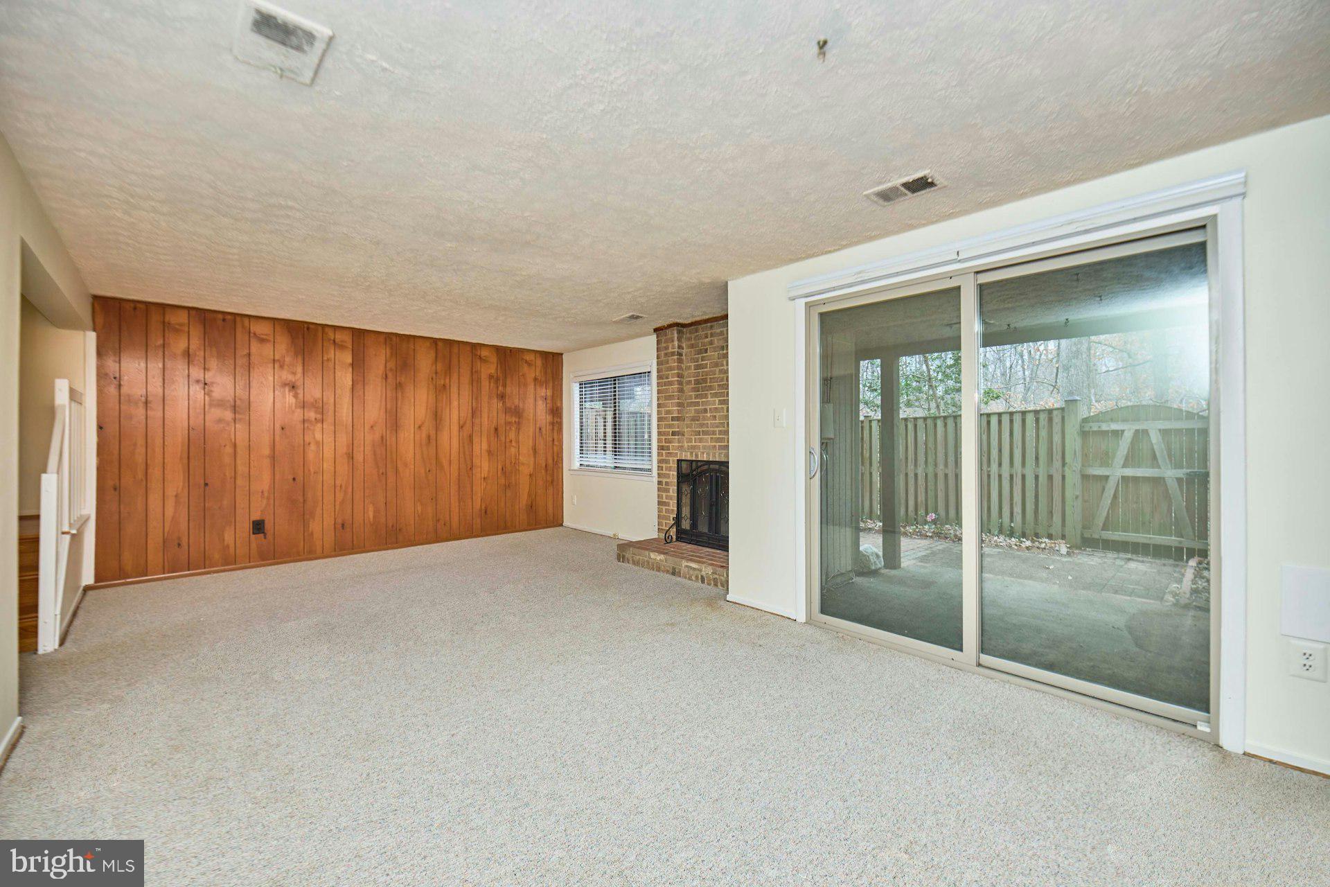 NEWINGTON STATION - Residential