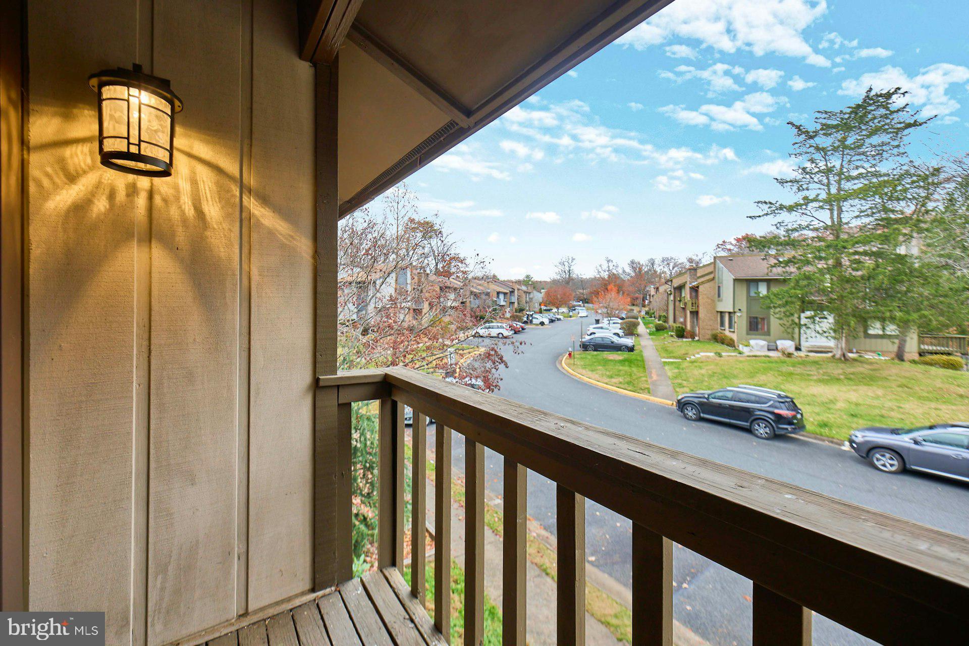 NEWINGTON STATION - Residential