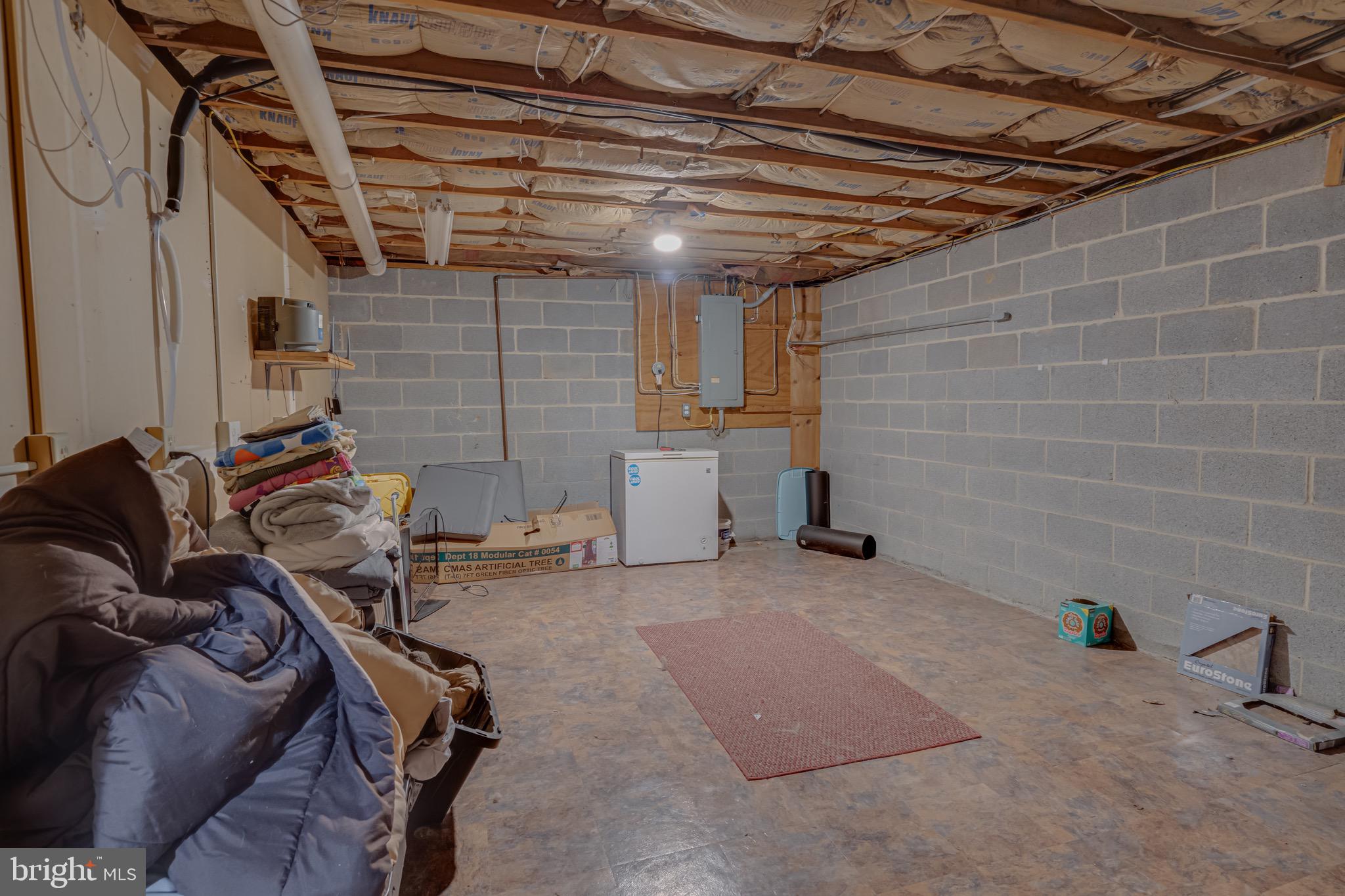 CHAPLINE'S CHOICE - Residential