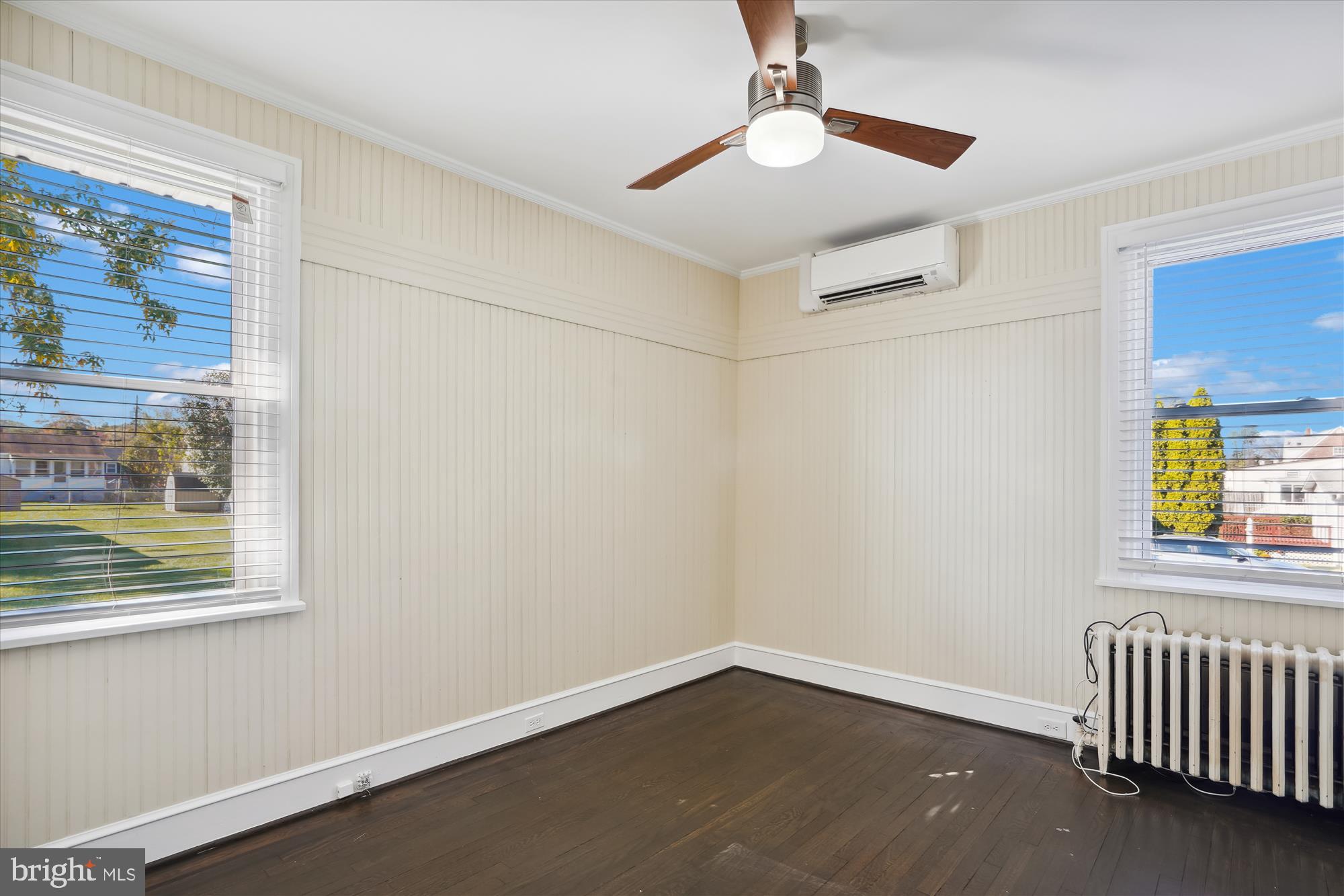 COLONIAL DRIVE - Residential Lease