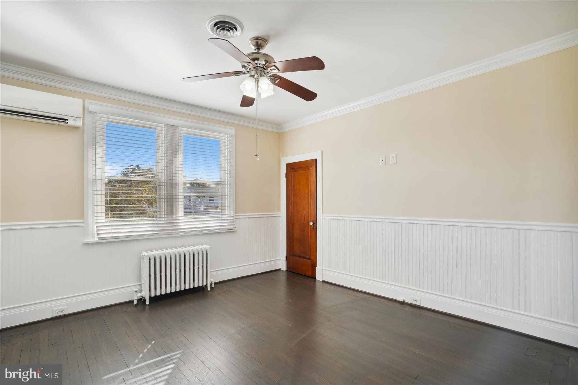 COLONIAL DRIVE - Residential Lease