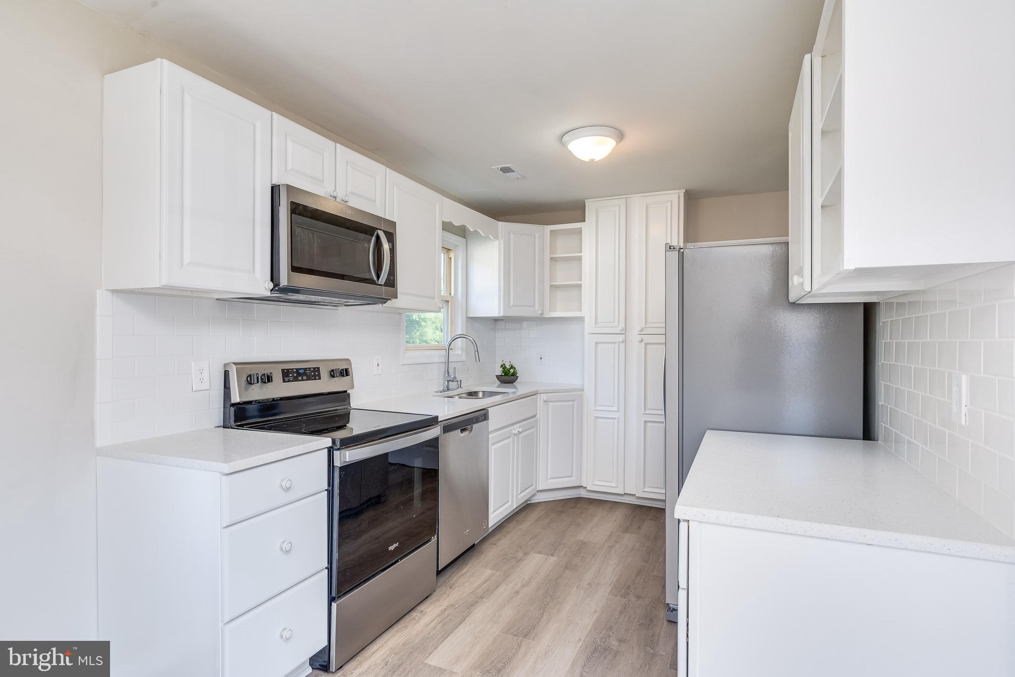 FAIRVIEW ORCHARD - Residential