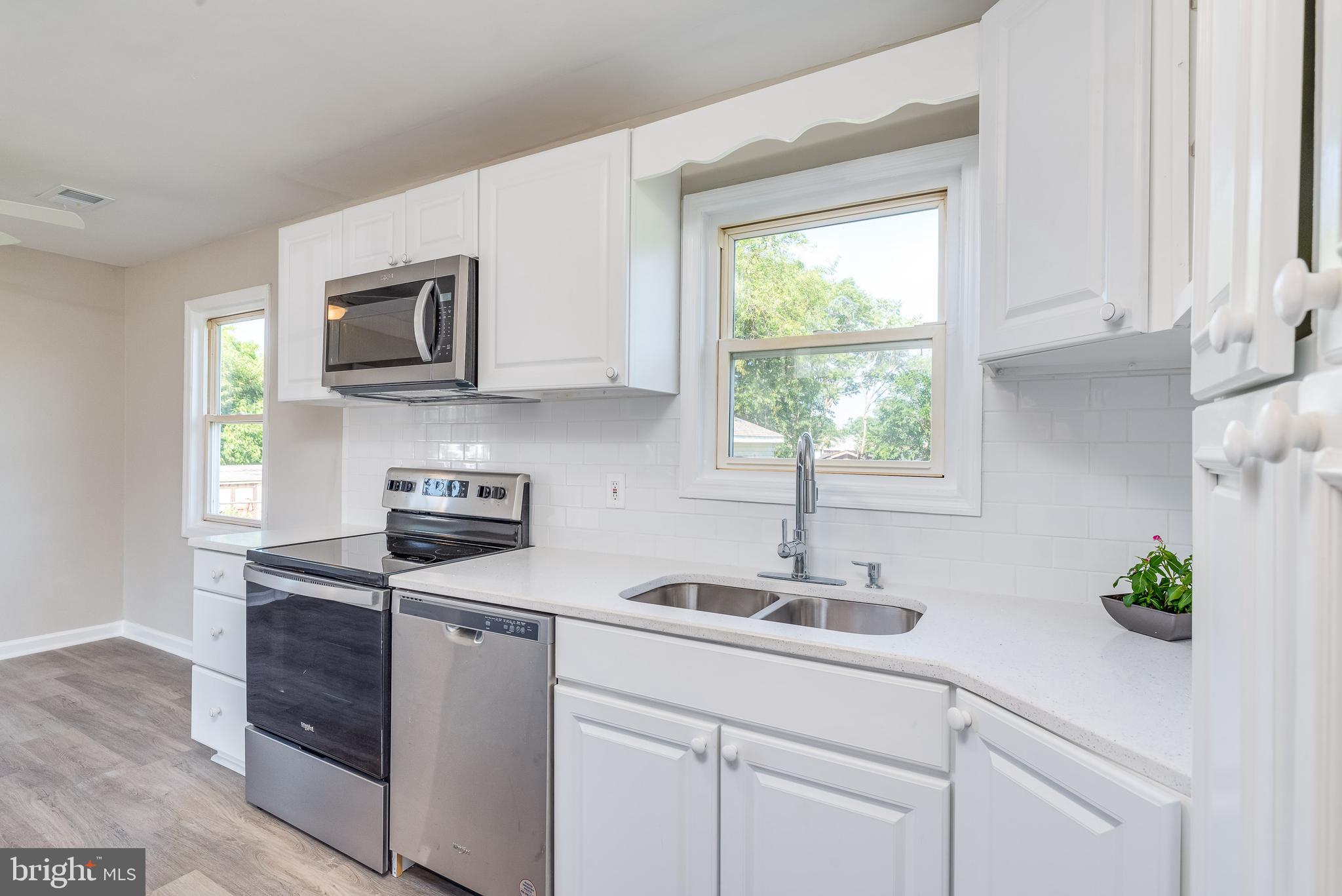 FAIRVIEW ORCHARD - Residential