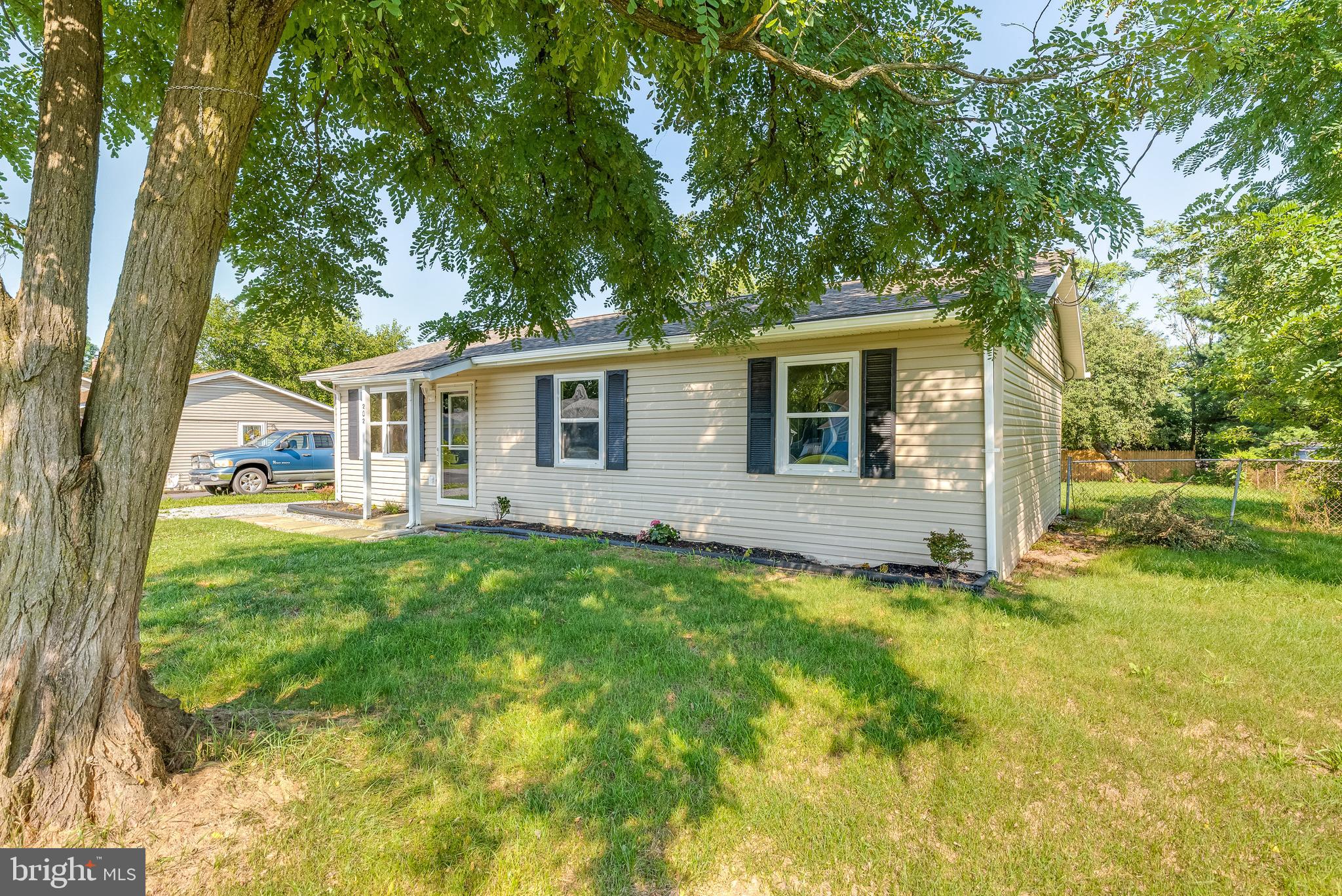 FAIRVIEW ORCHARD - Residential