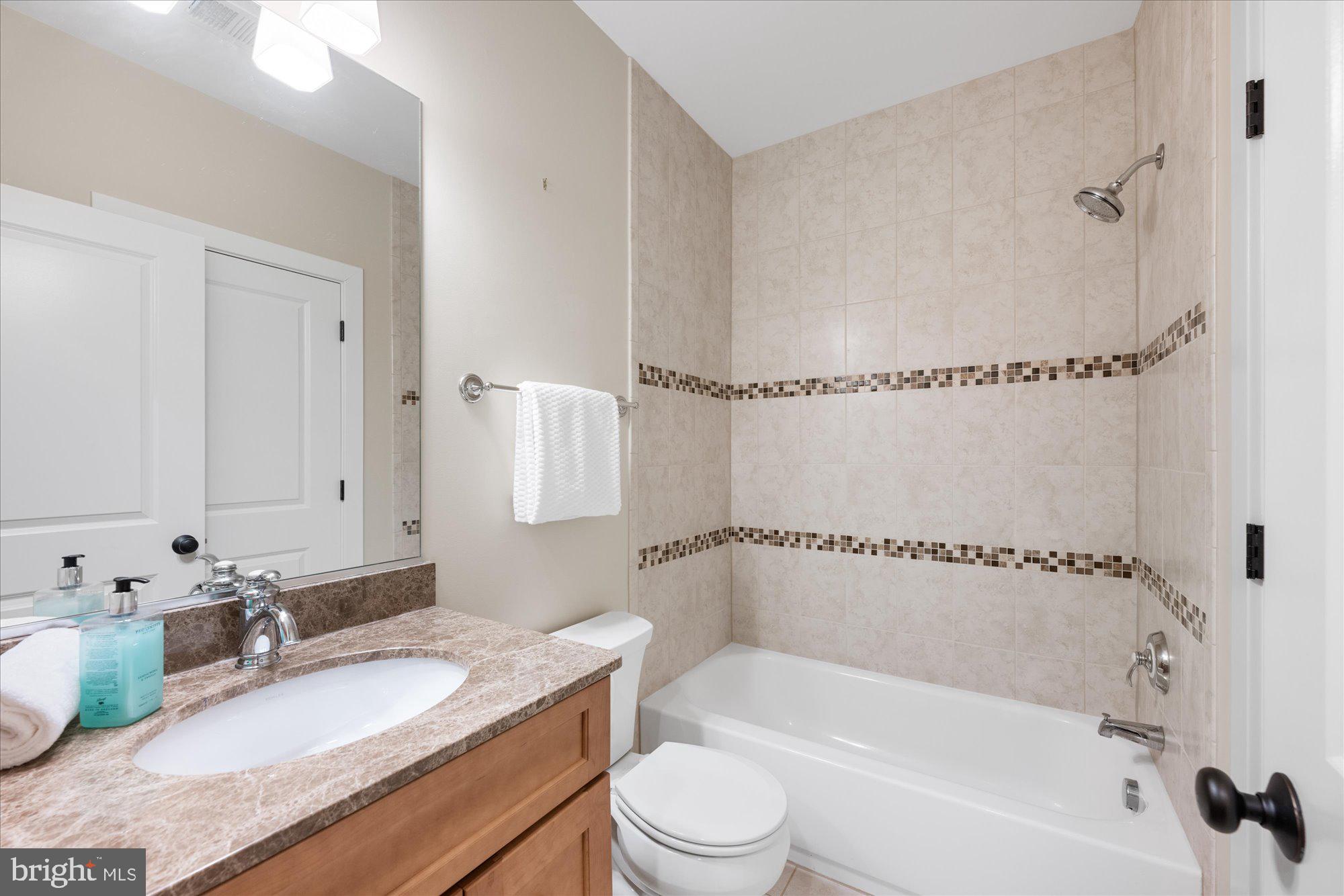 ALTA VISTA - Residential