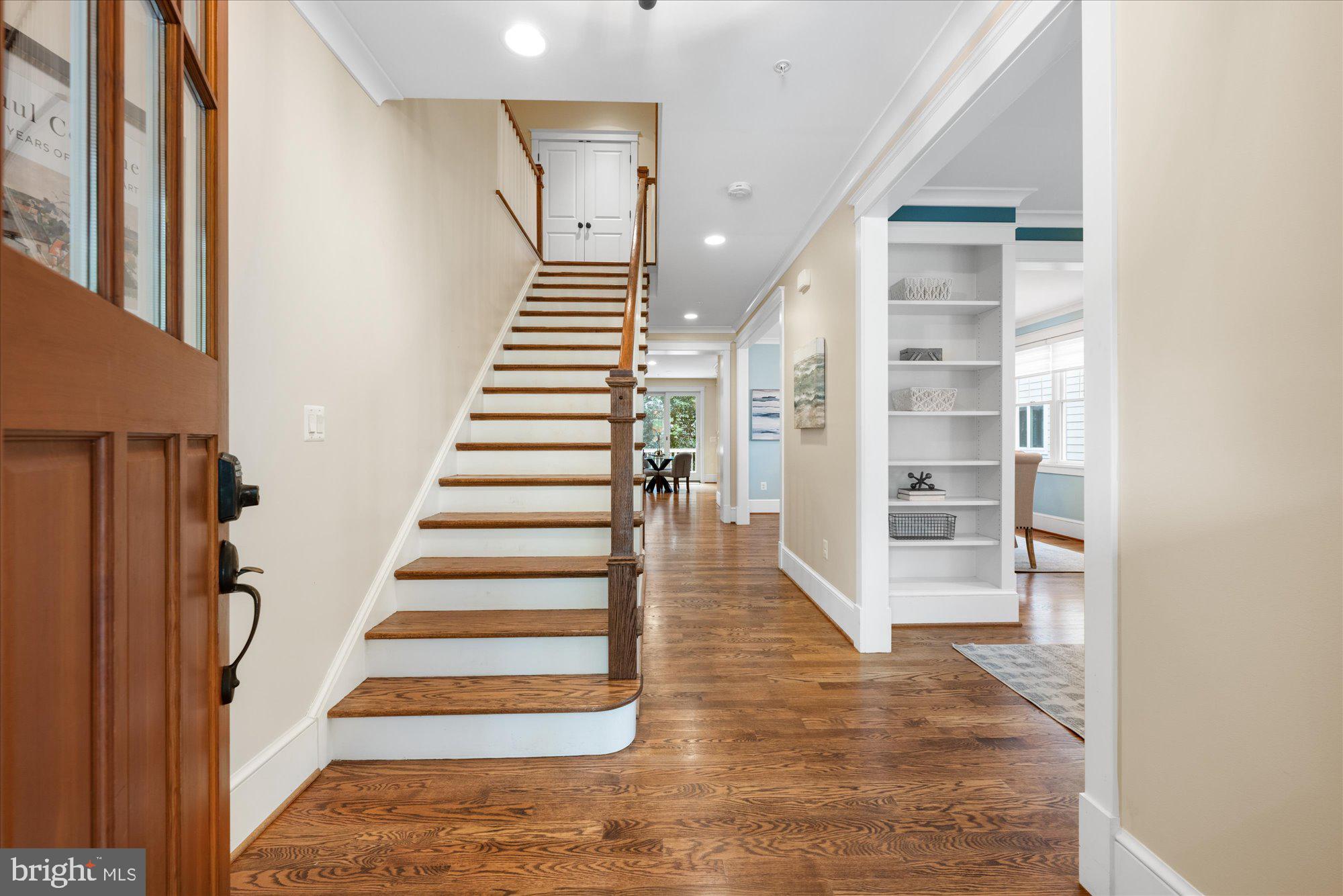 ALTA VISTA - Residential