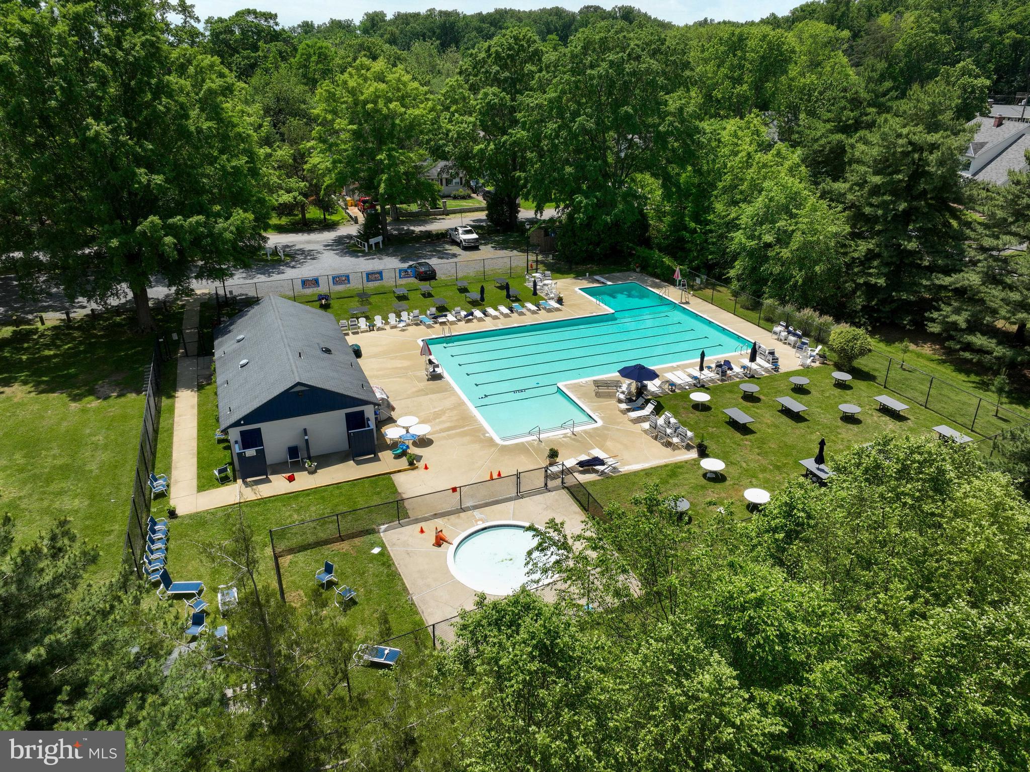 HILLSMERE ESTATES - Residential