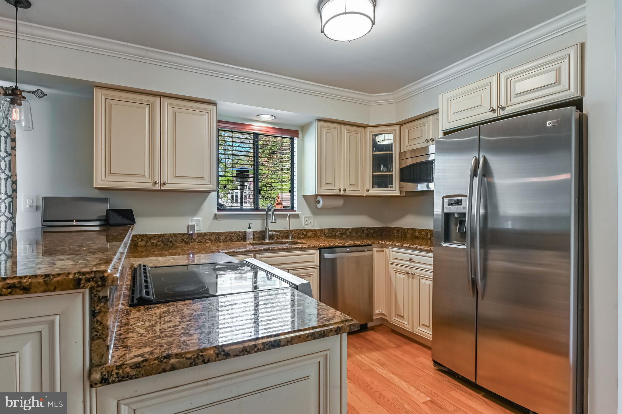 HILLSMERE ESTATES - Residential