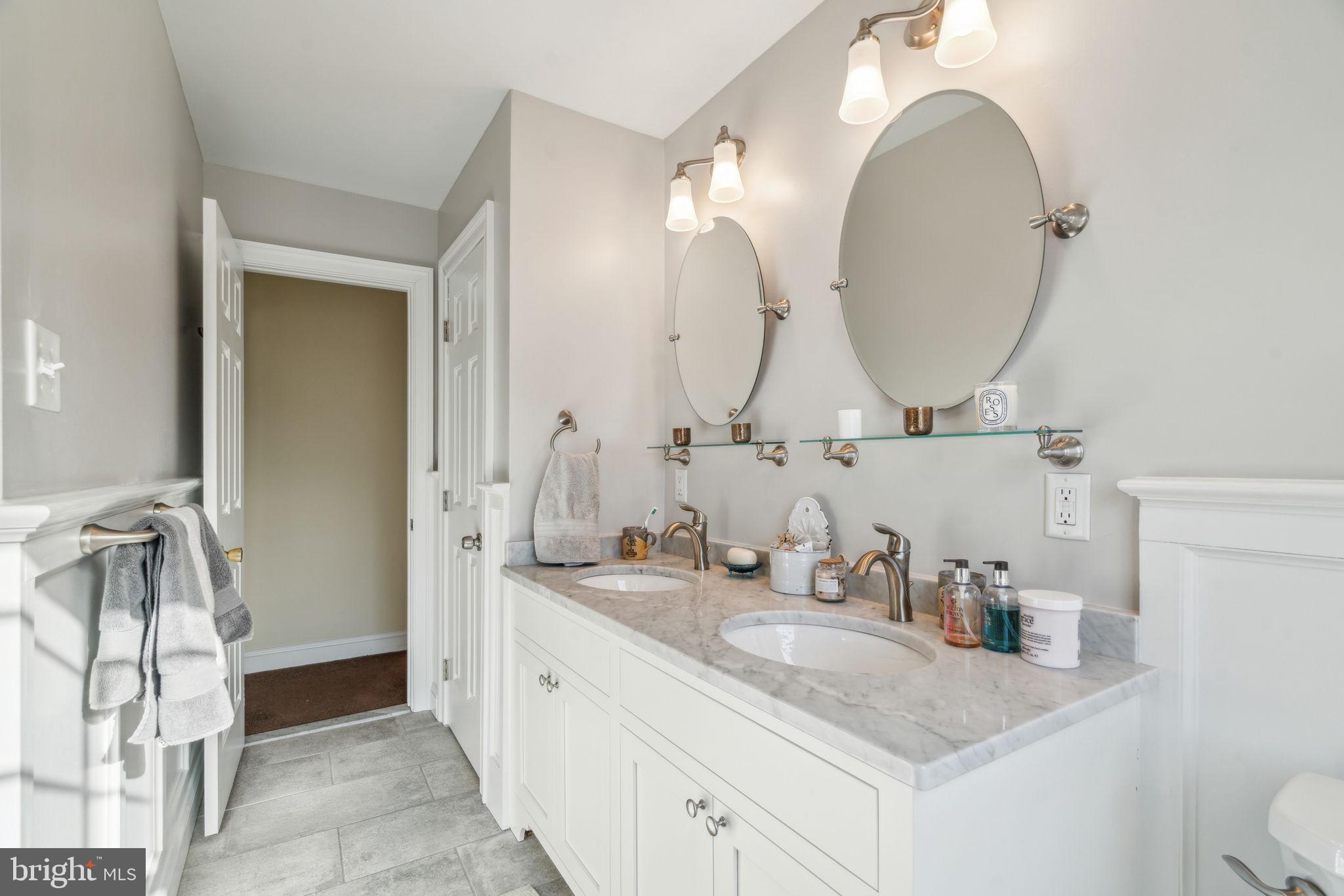 CEDAR GROVE FARM - Residential