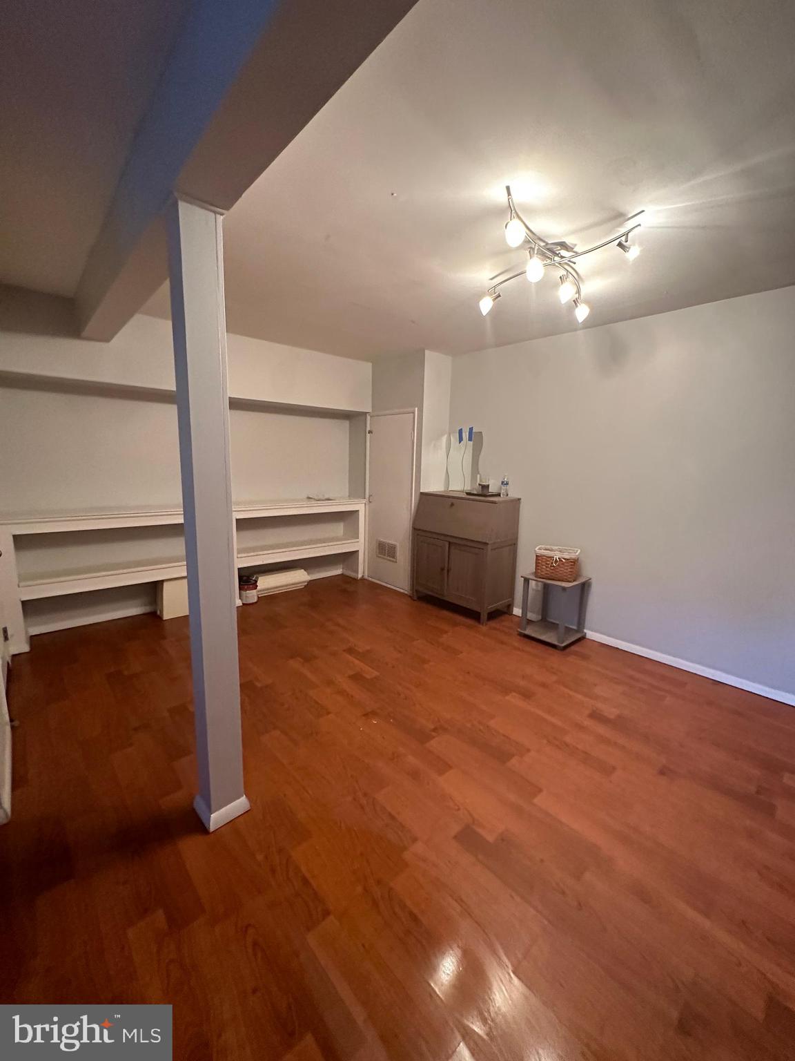 BRUNSWICK HEIGHTS - Residential