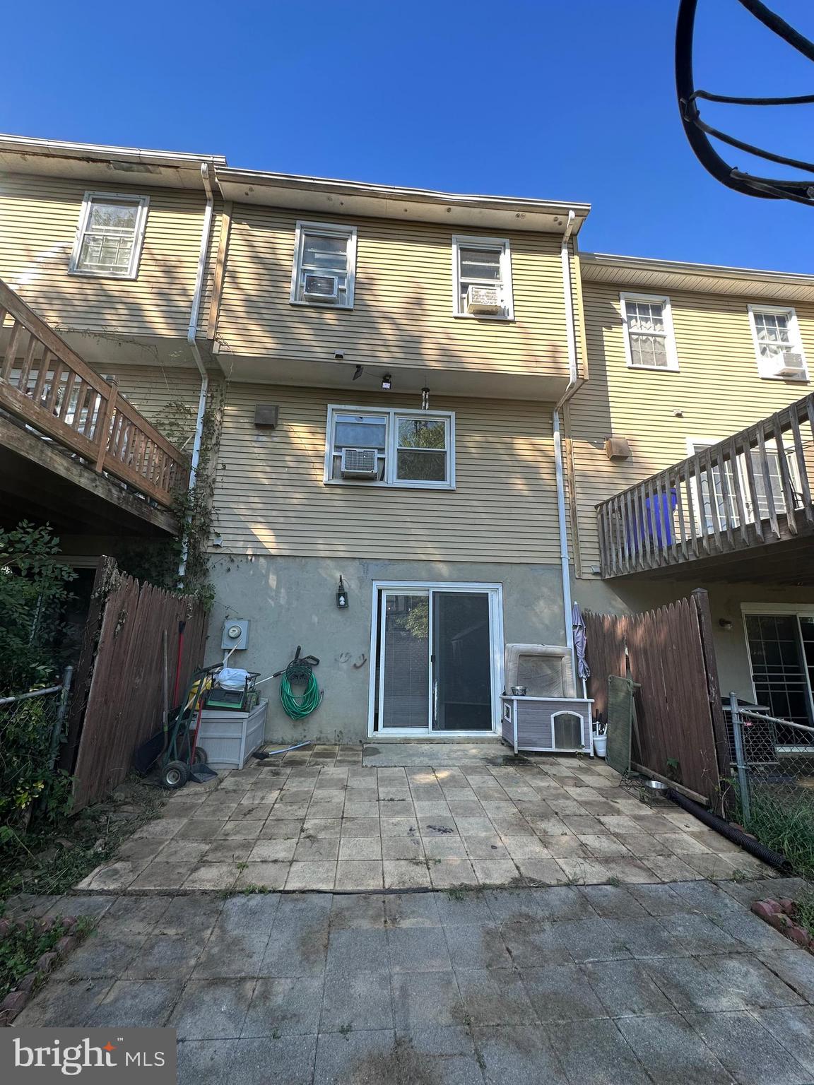 BRUNSWICK HEIGHTS - Residential