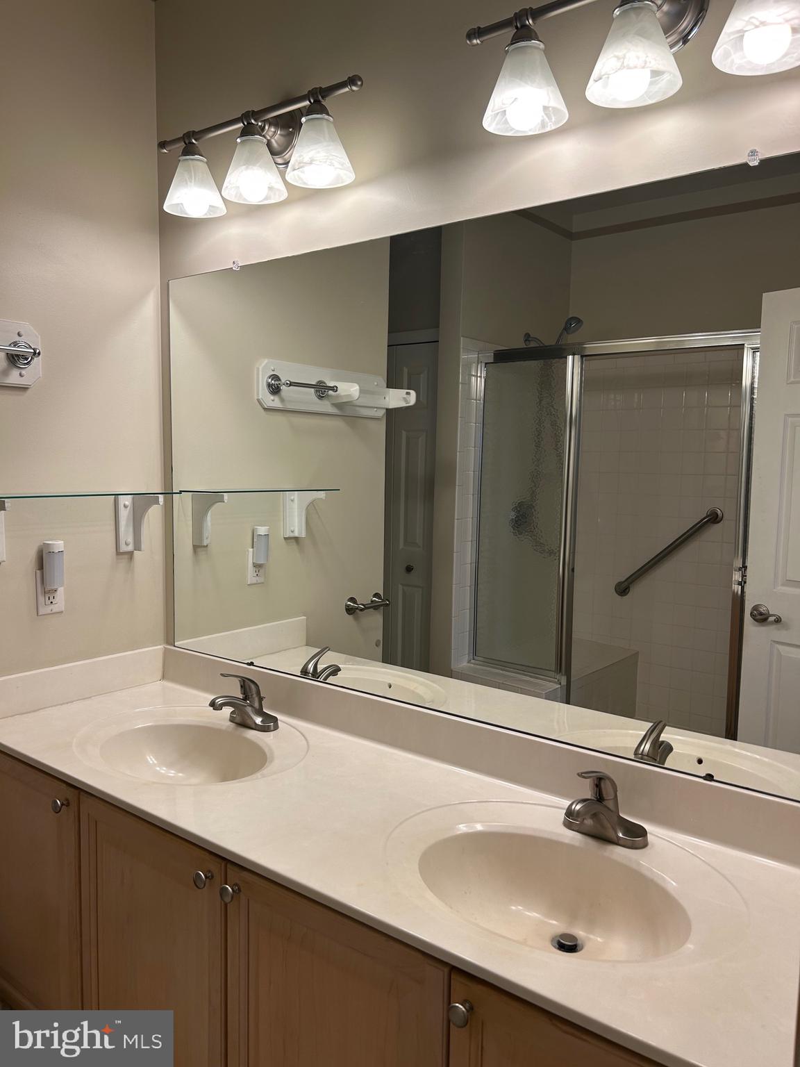 STONEBRIDGE - Residential