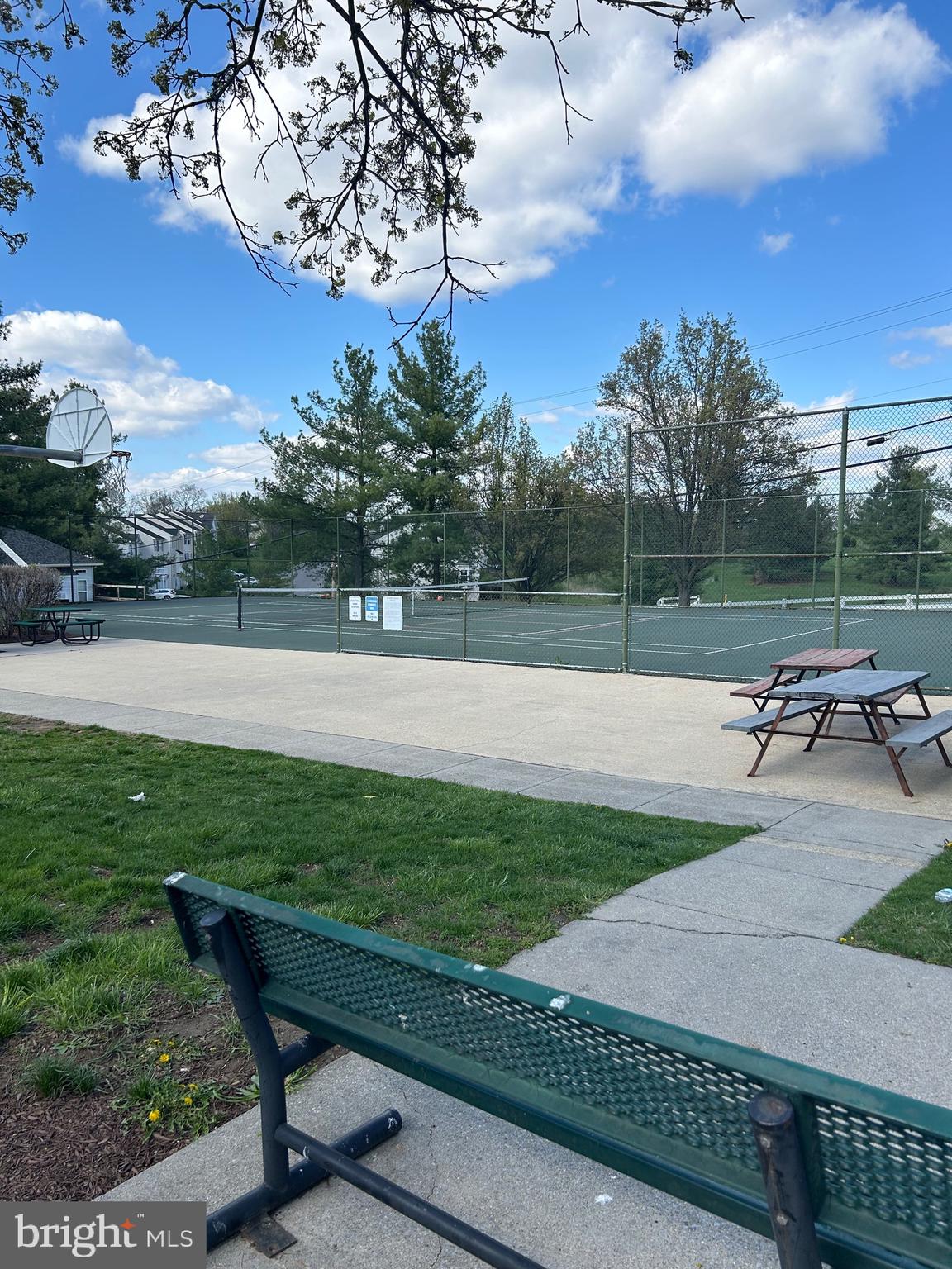 STONEBRIDGE - Residential