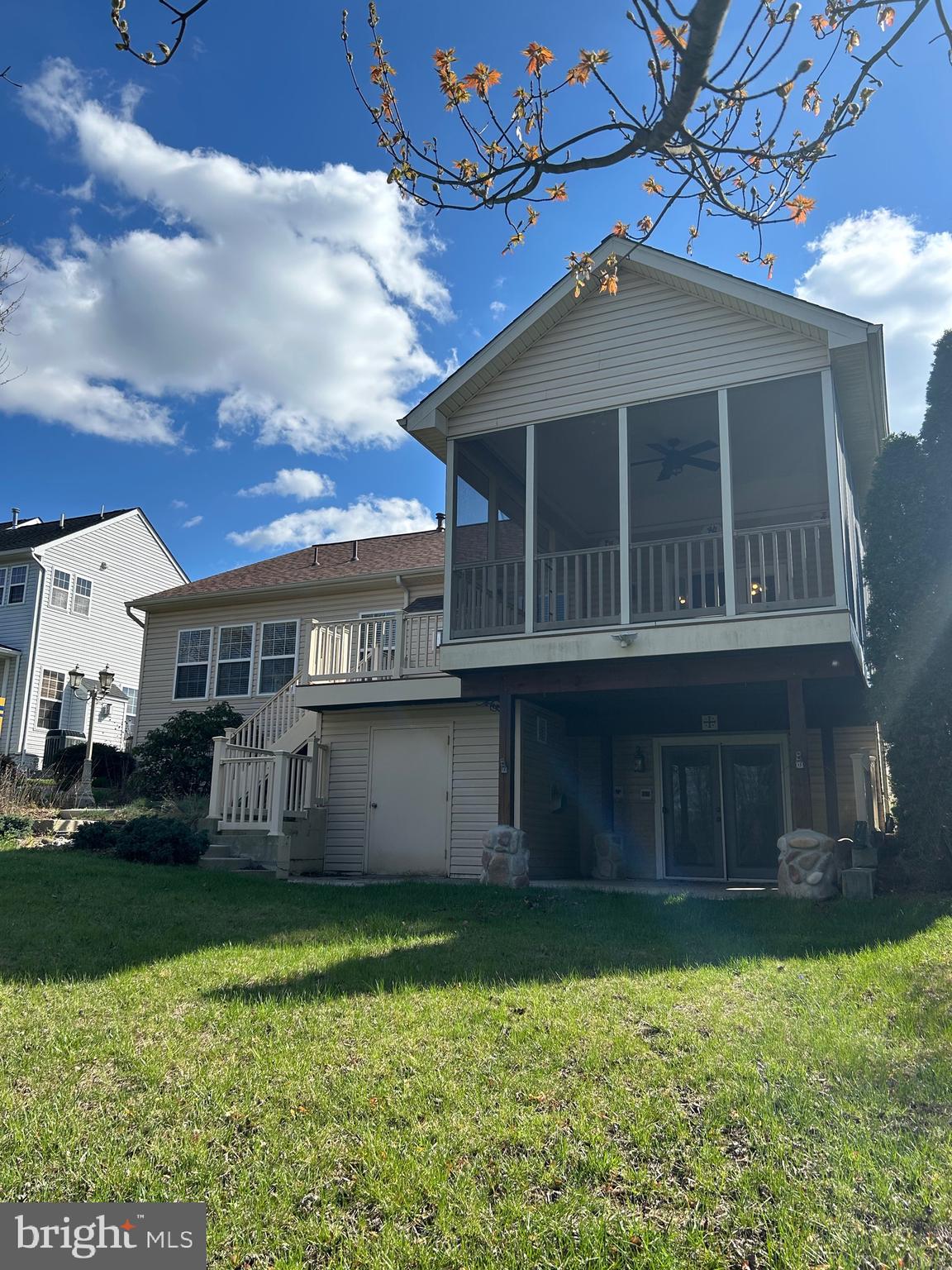 STONEBRIDGE - Residential