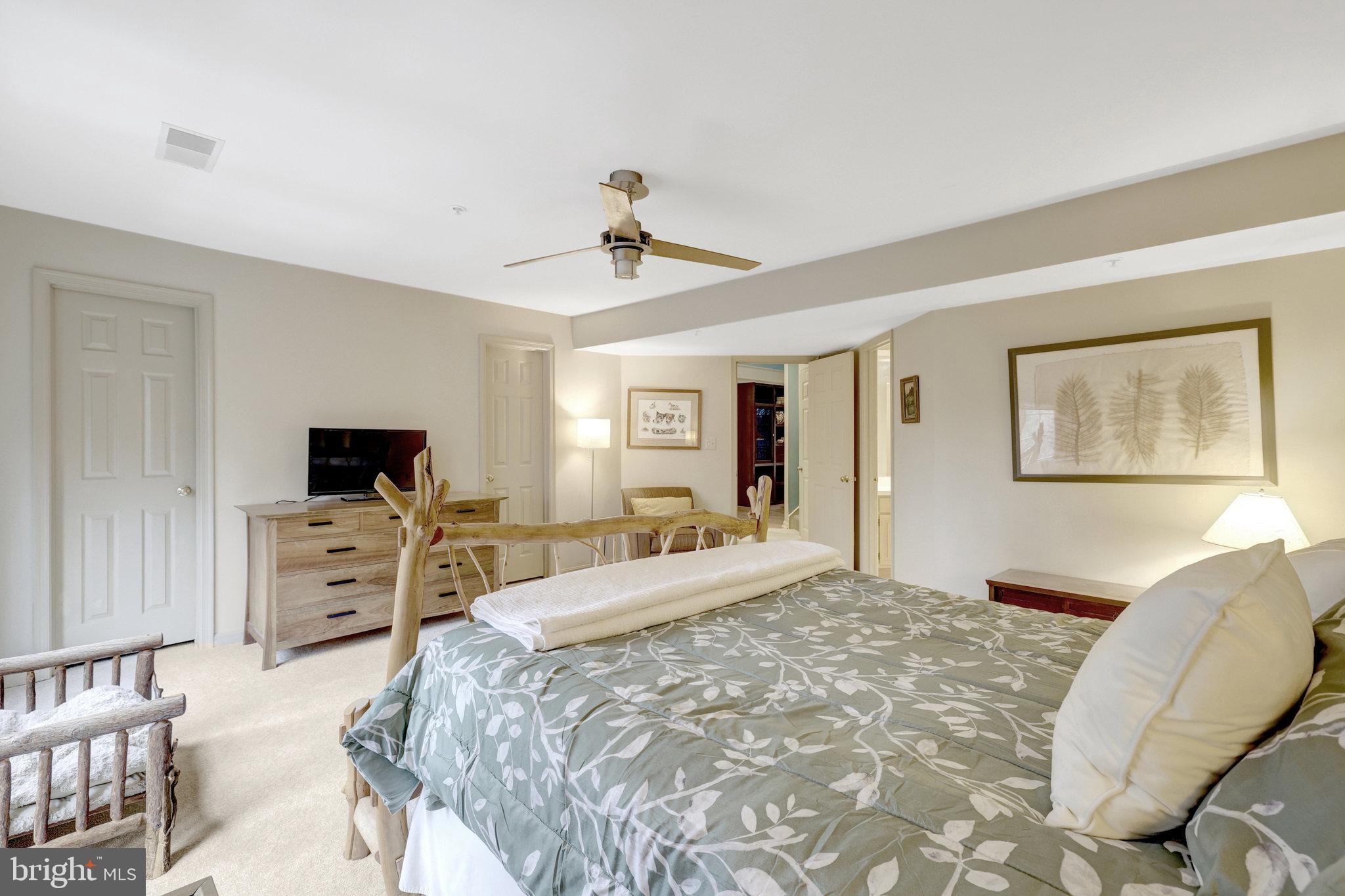 BALDWIN GROVE - Residential