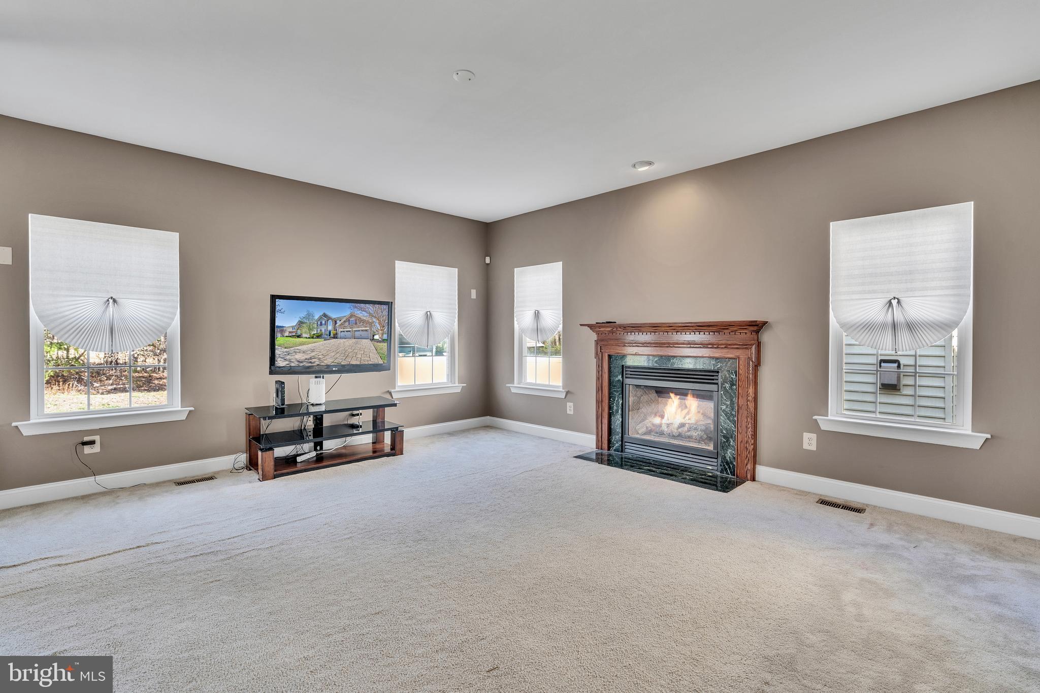 NORTH POINT - Residential