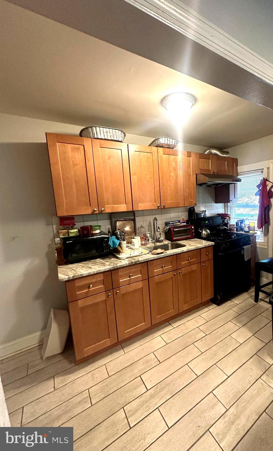 ELMWOOD PARK - Residential