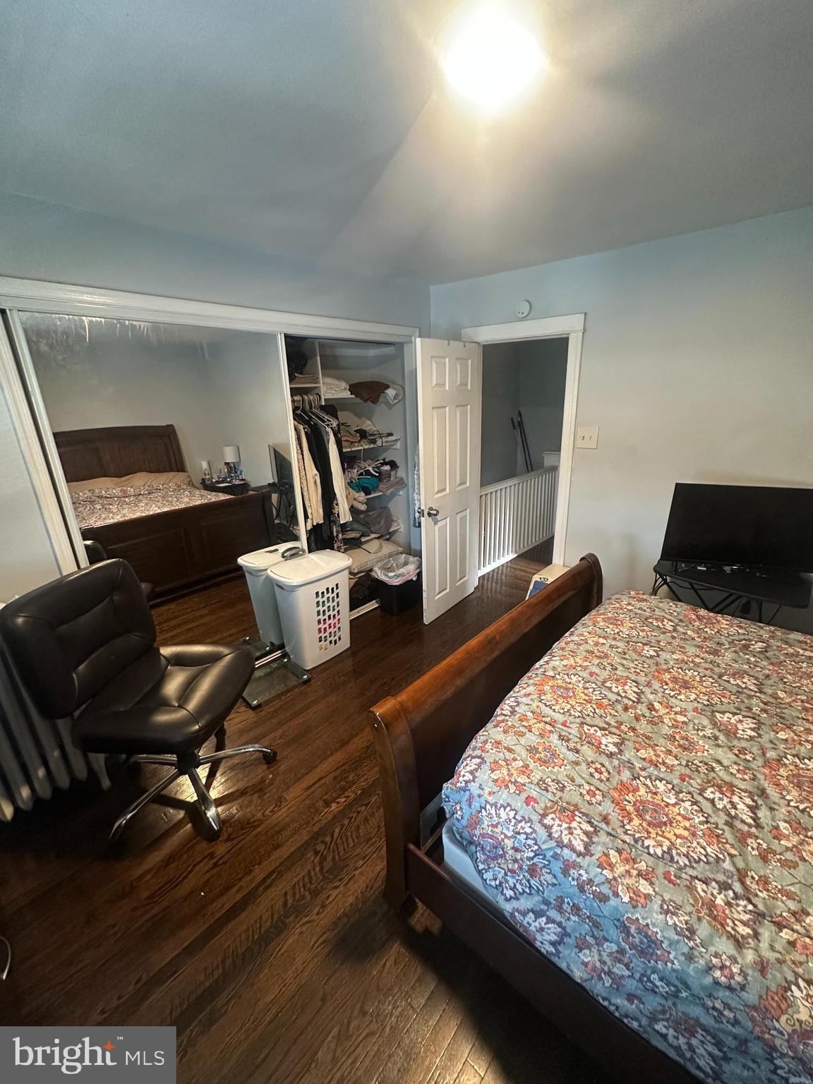 ELMWOOD PARK - Residential