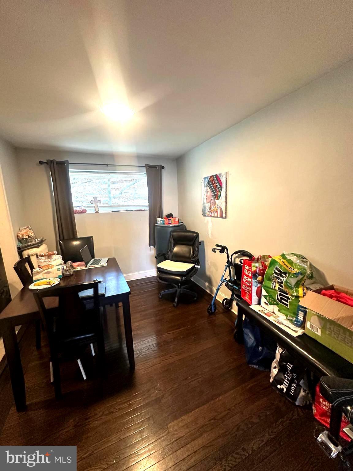 ELMWOOD PARK - Residential