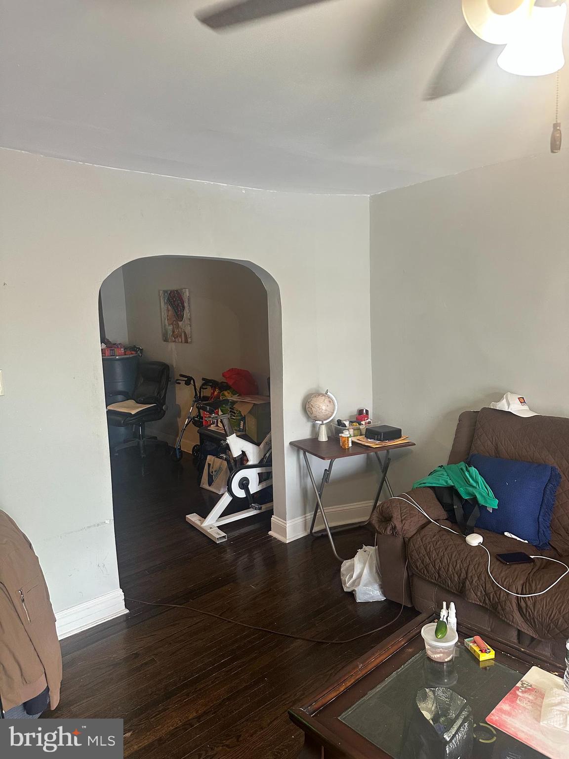 ELMWOOD PARK - Residential