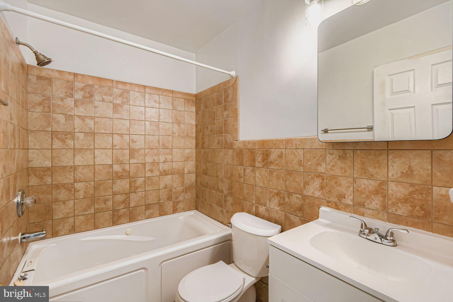 PINE GROVE - Residential