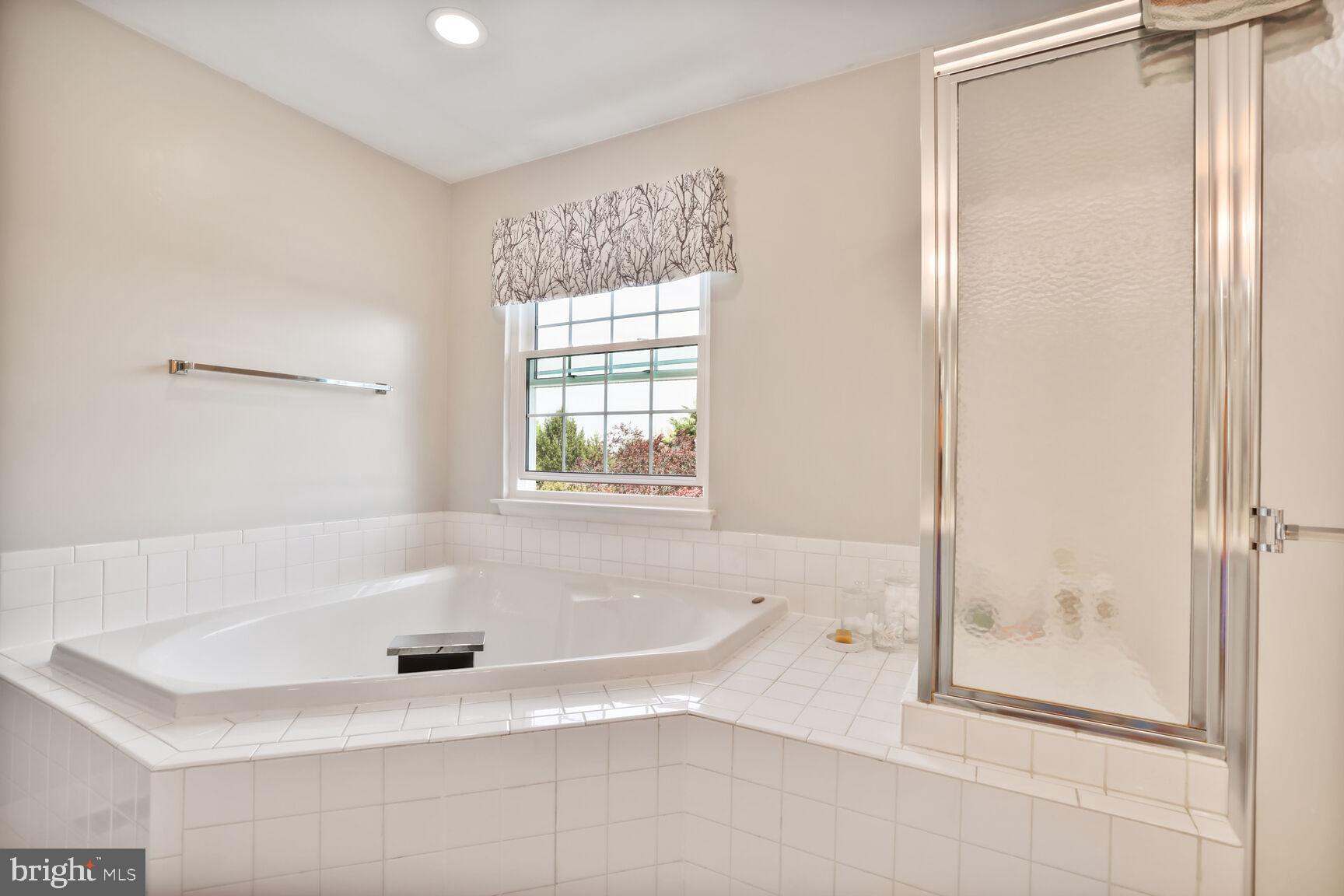 WHITTIER POND - Residential