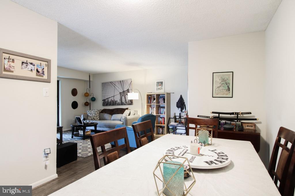 THE VISTAS - Residential