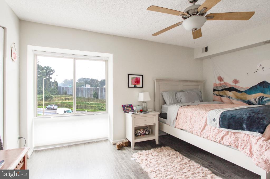 THE VISTAS - Residential