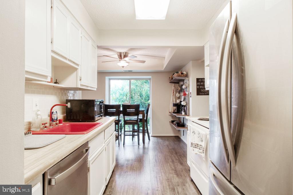 THE VISTAS - Residential