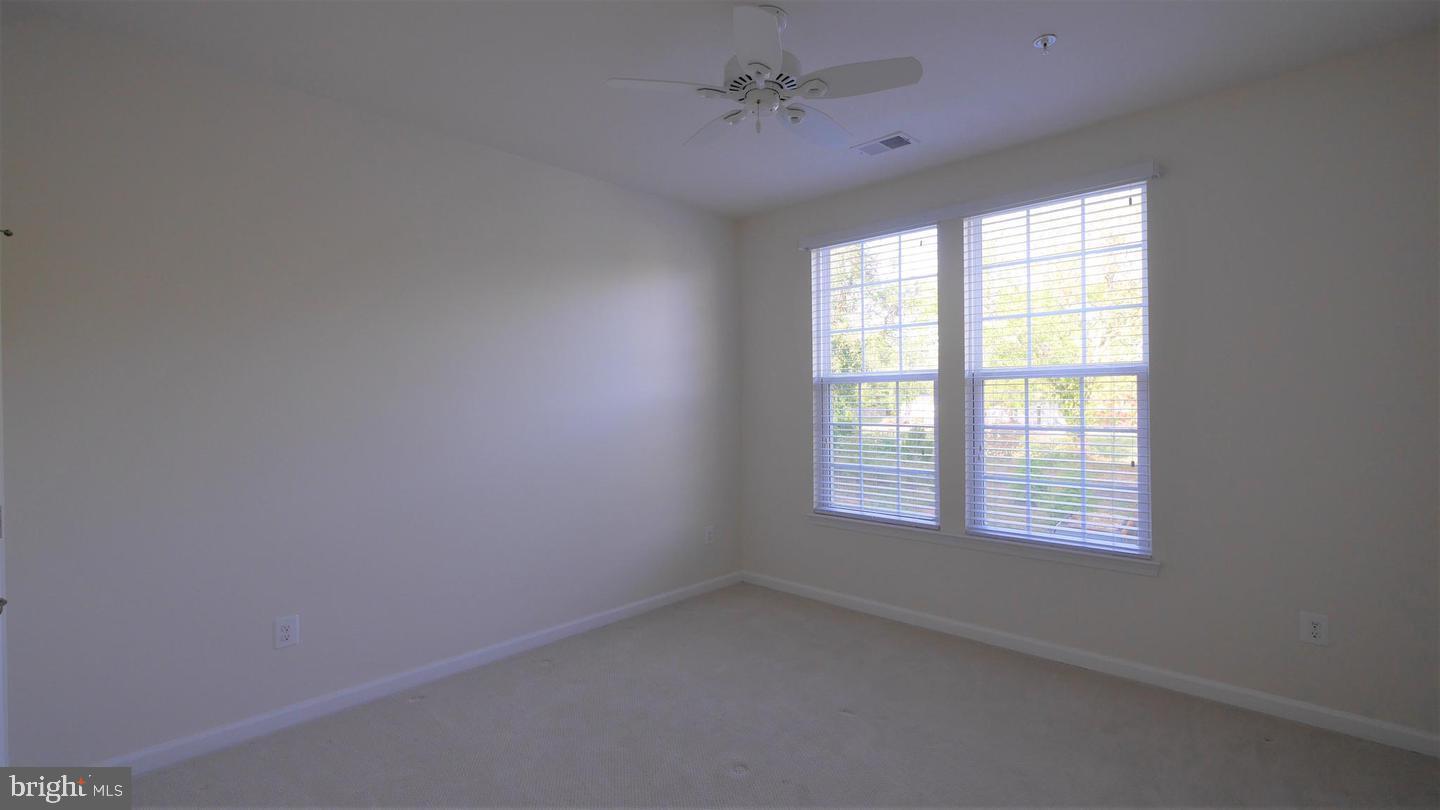 HEATHCOTE COMMONS CONDOMINIUMS - Residential