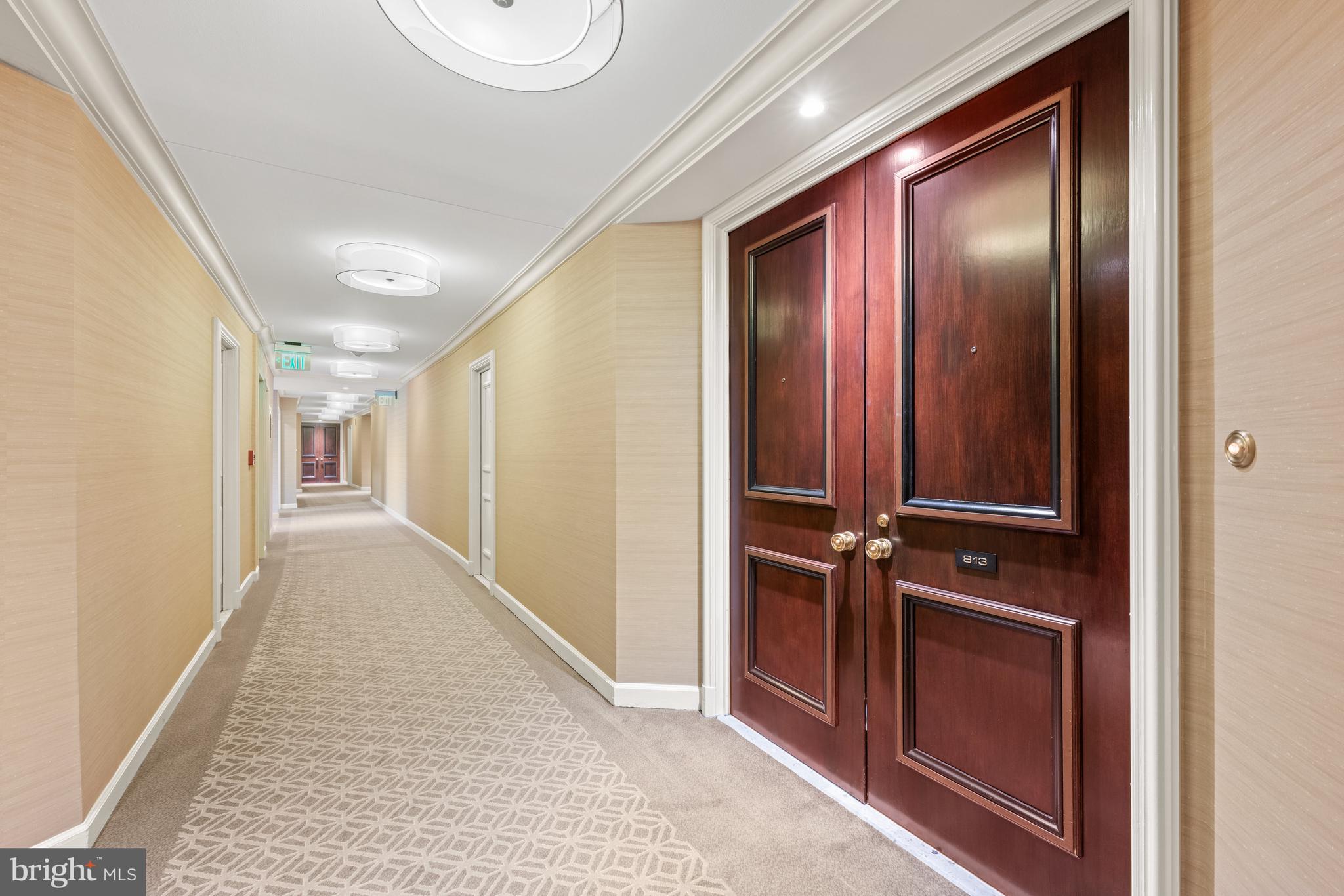 4200 MASSACHUSETTS AVENUE NW 813