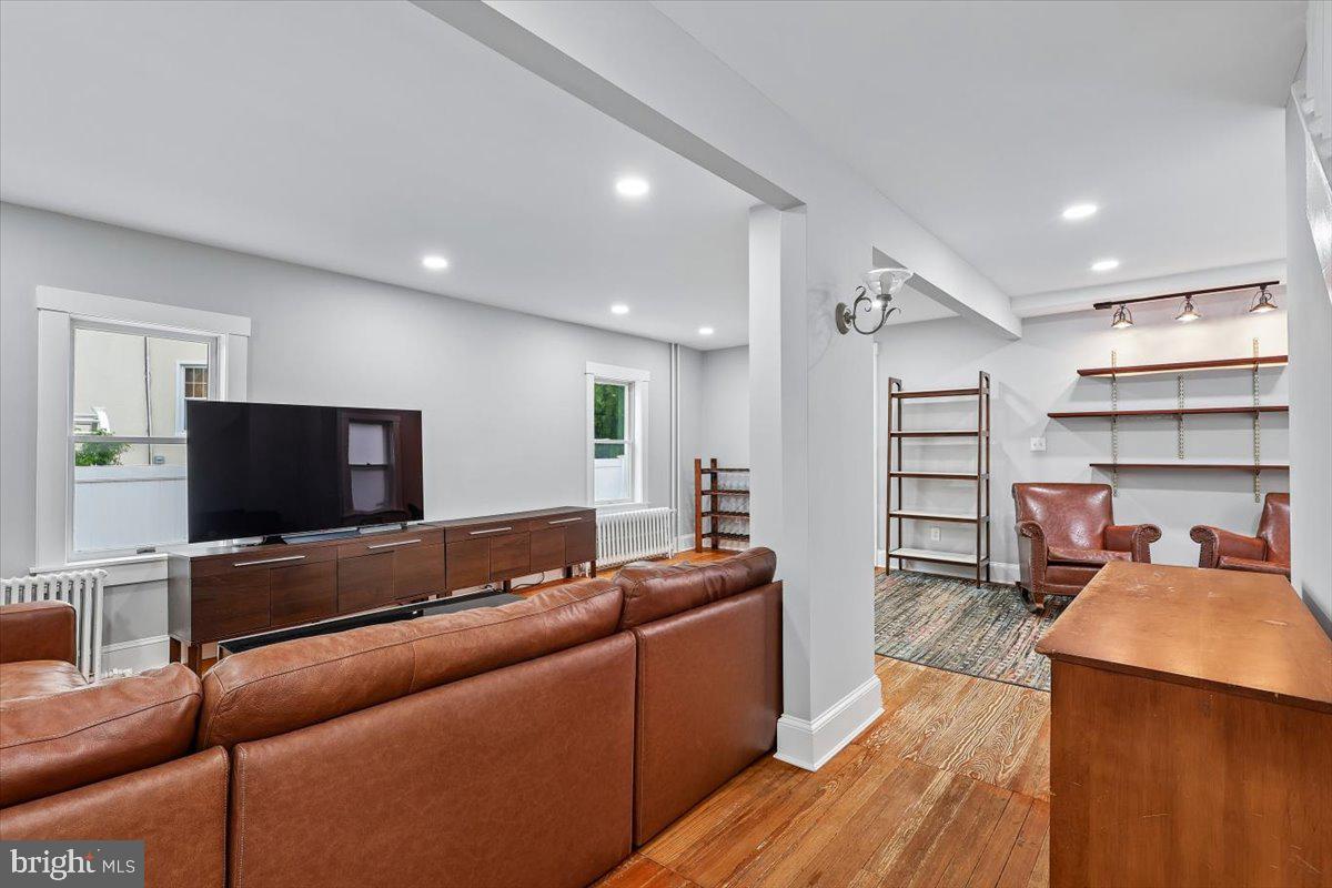 HOMEWOOD - Residential