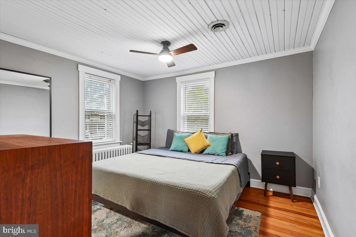 HOMEWOOD - Residential