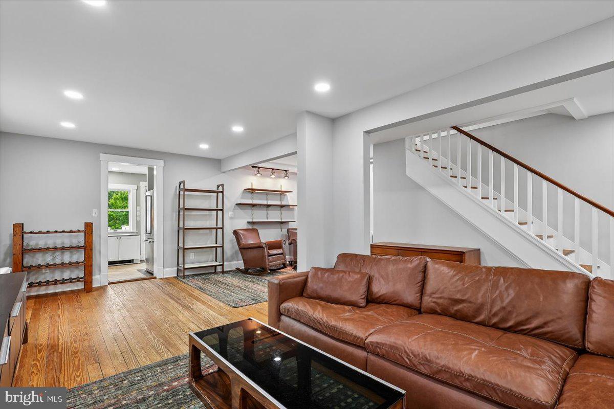 HOMEWOOD - Residential