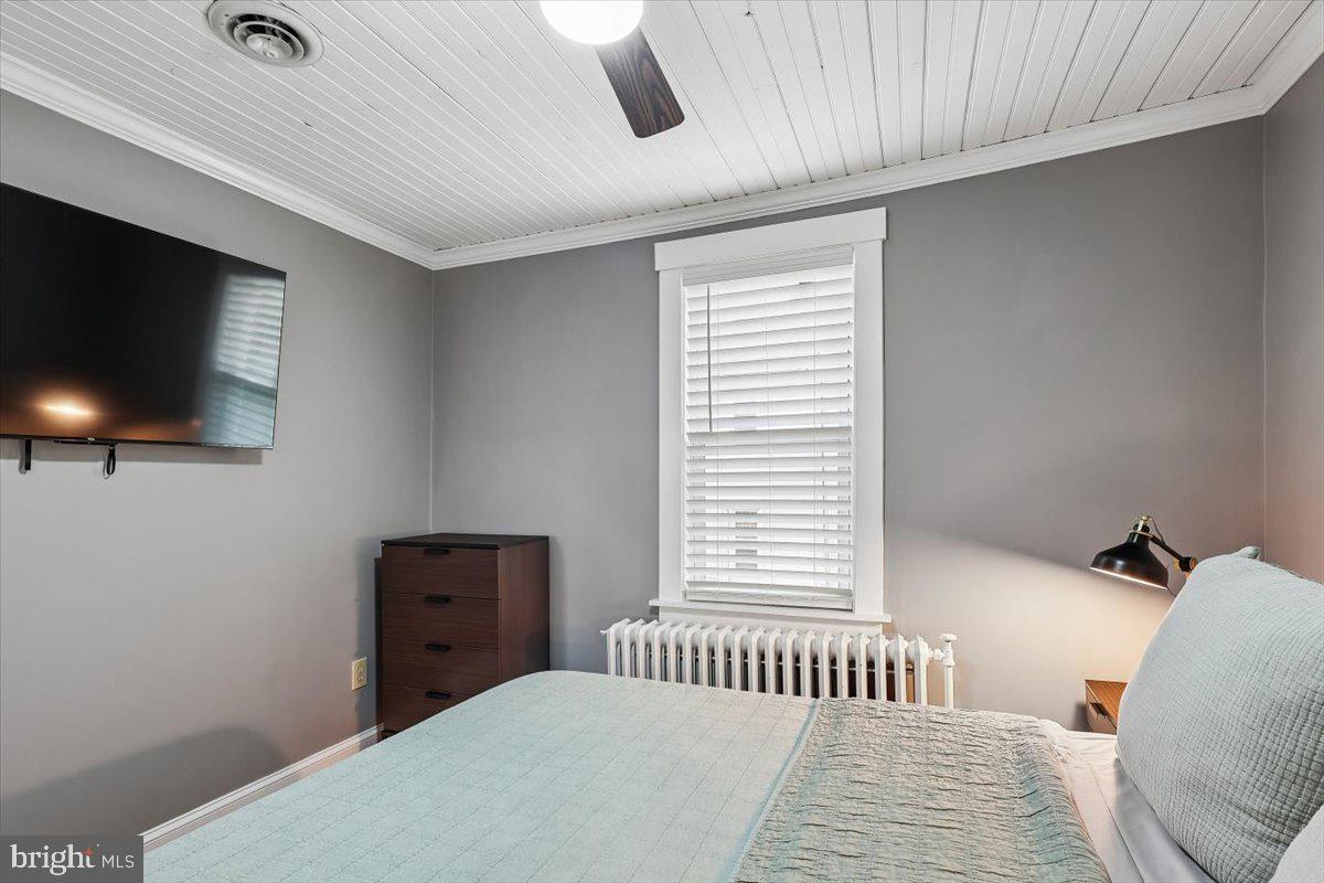 HOMEWOOD - Residential